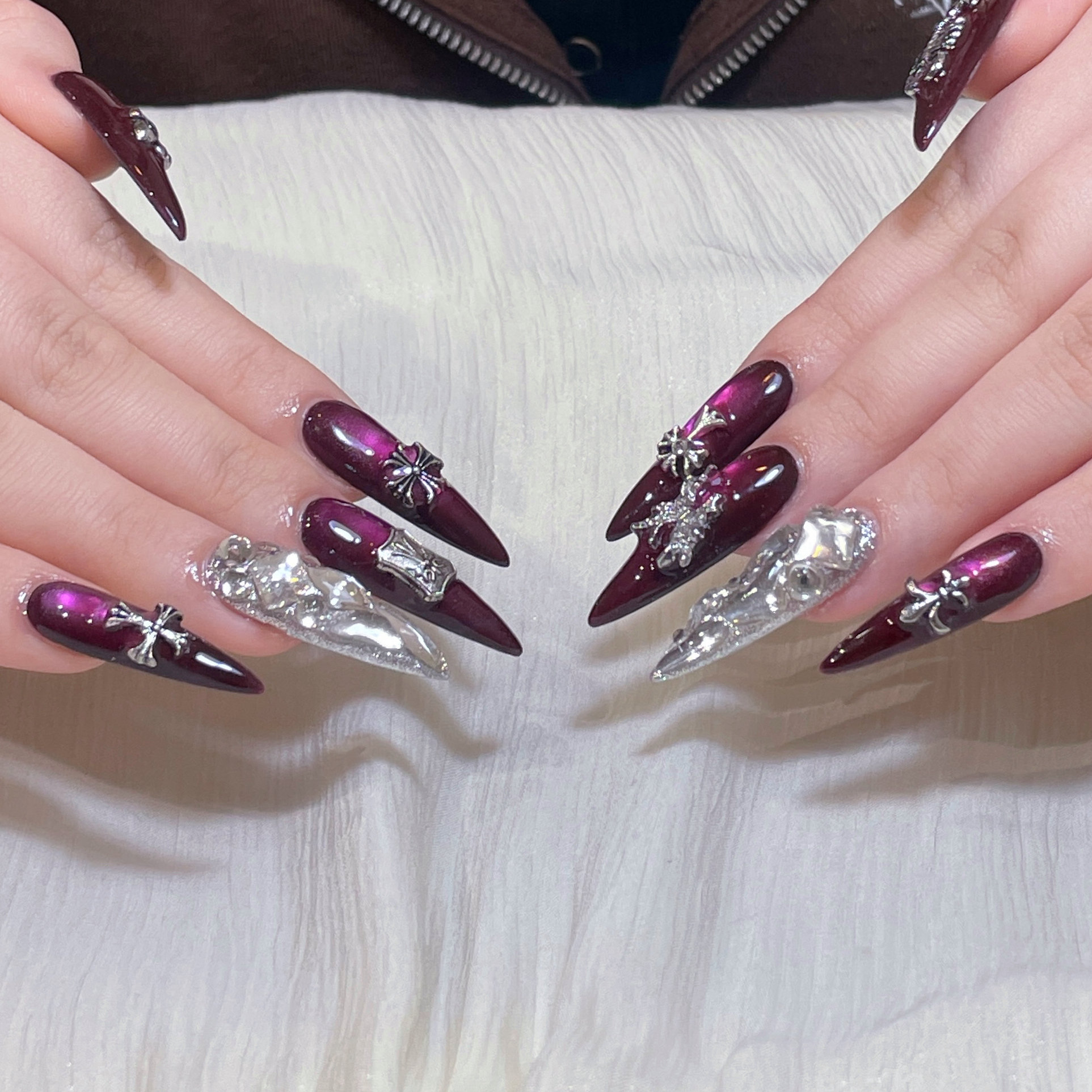 Lumina_Nail_