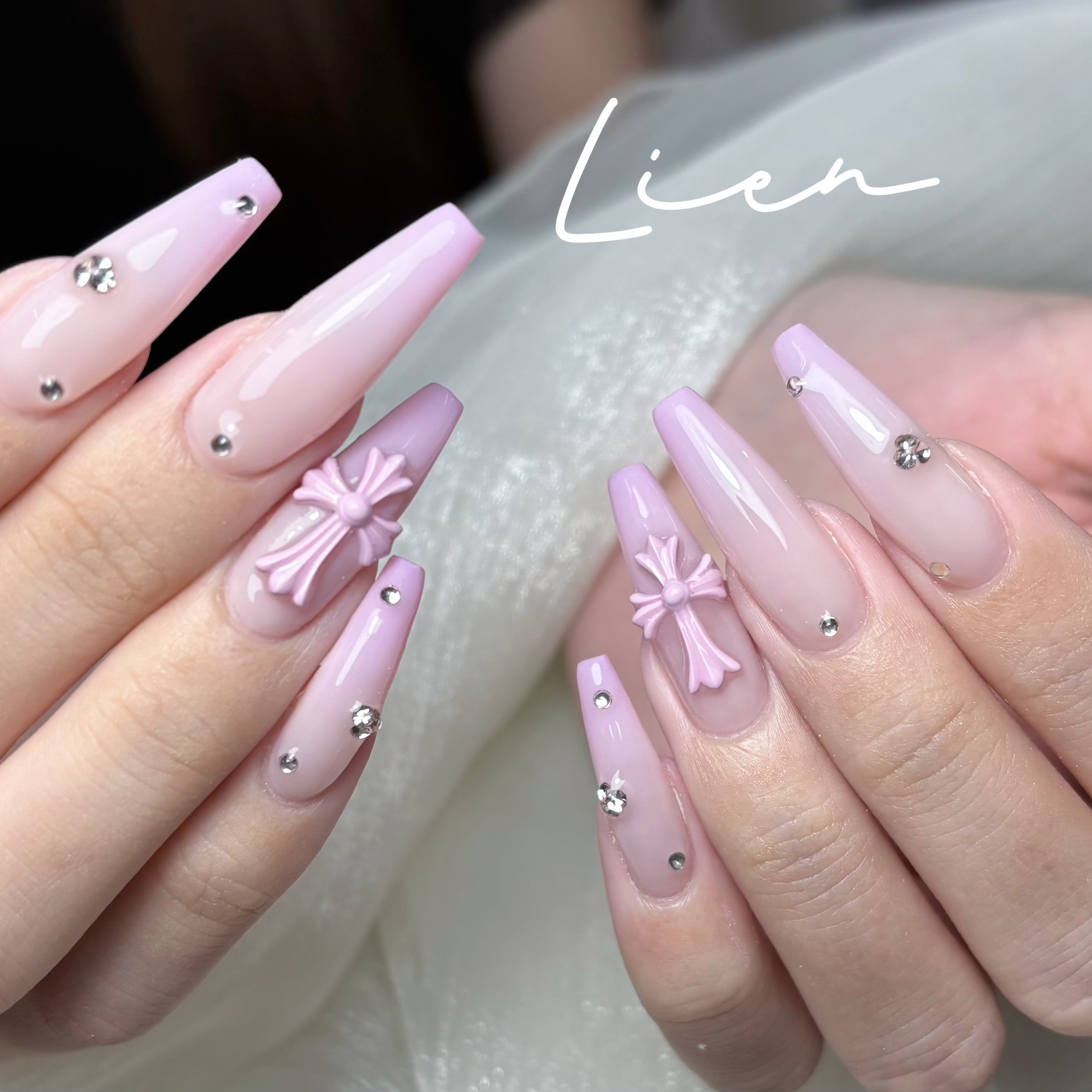 Lien_nails