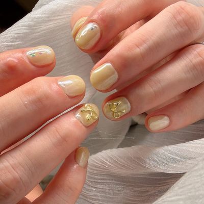 一番人気！大人可愛いワンポイントネイル(アート2本)