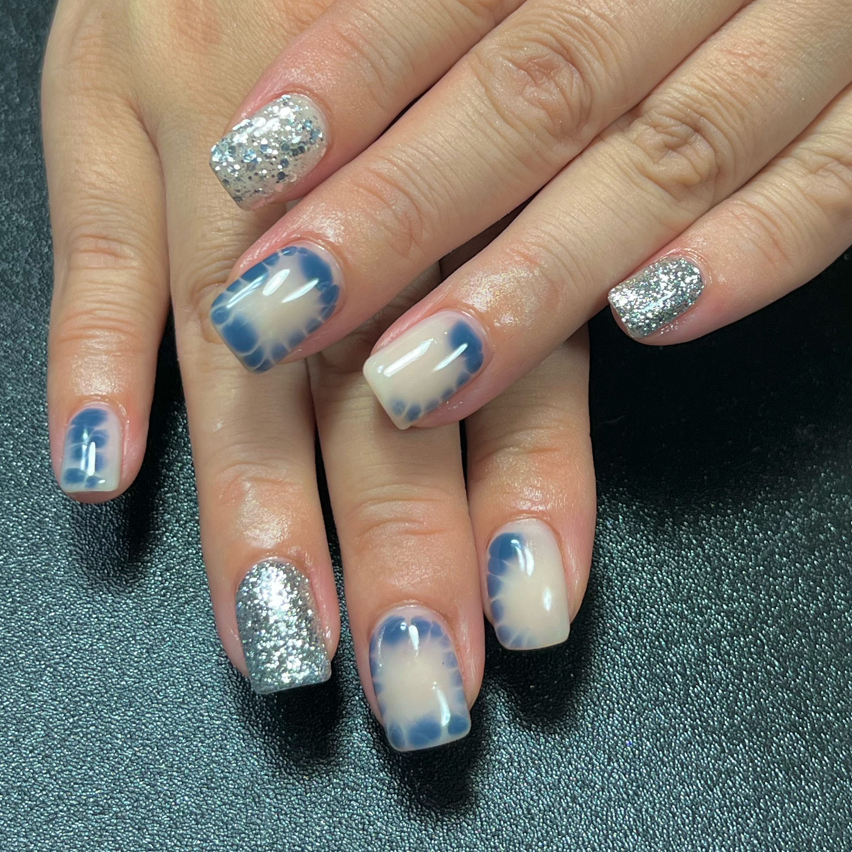 keri_nail