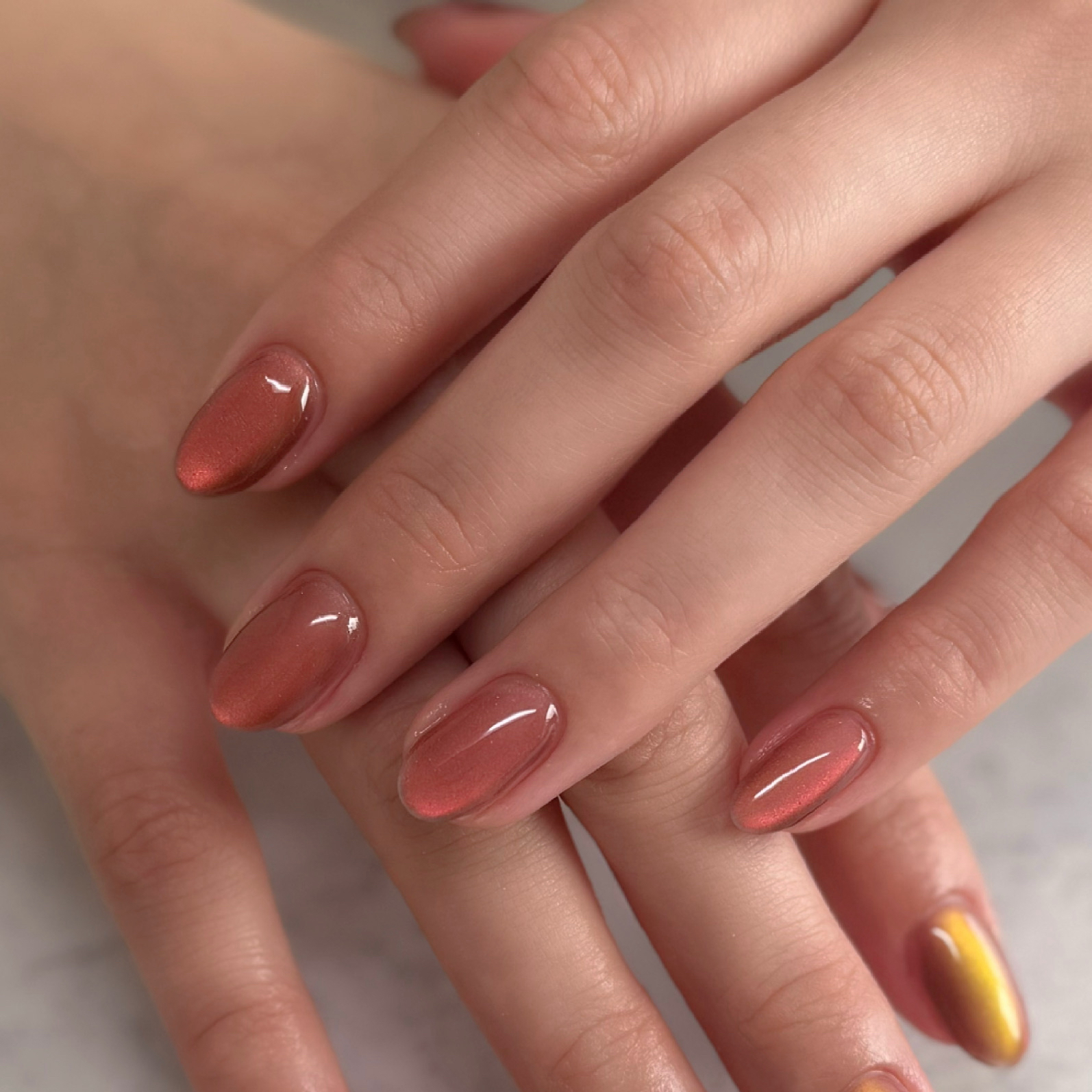 Nail975