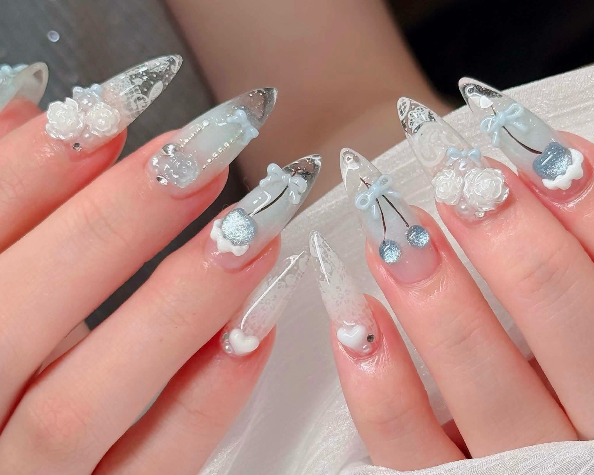 NAILS168_AN