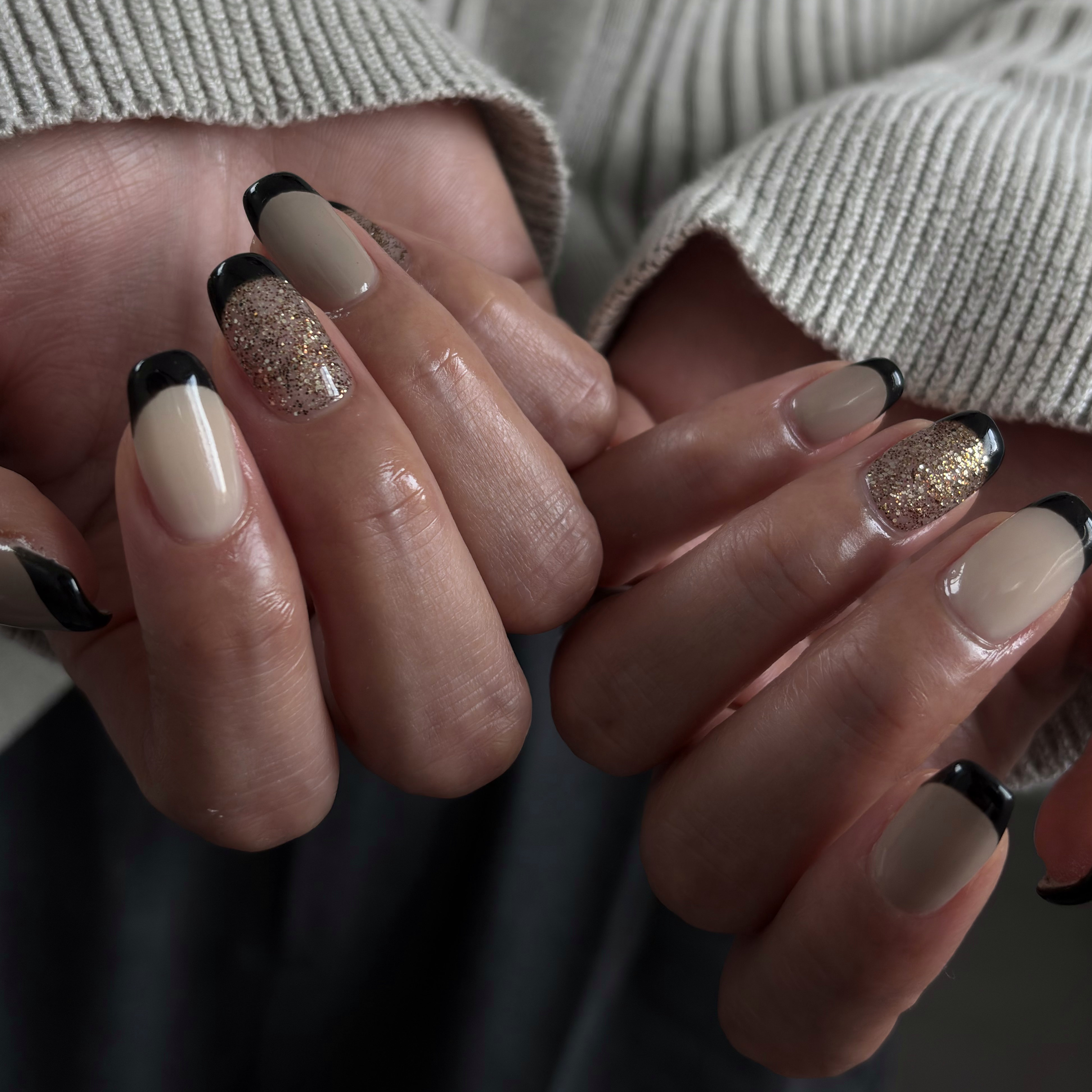 cloCHE__nail