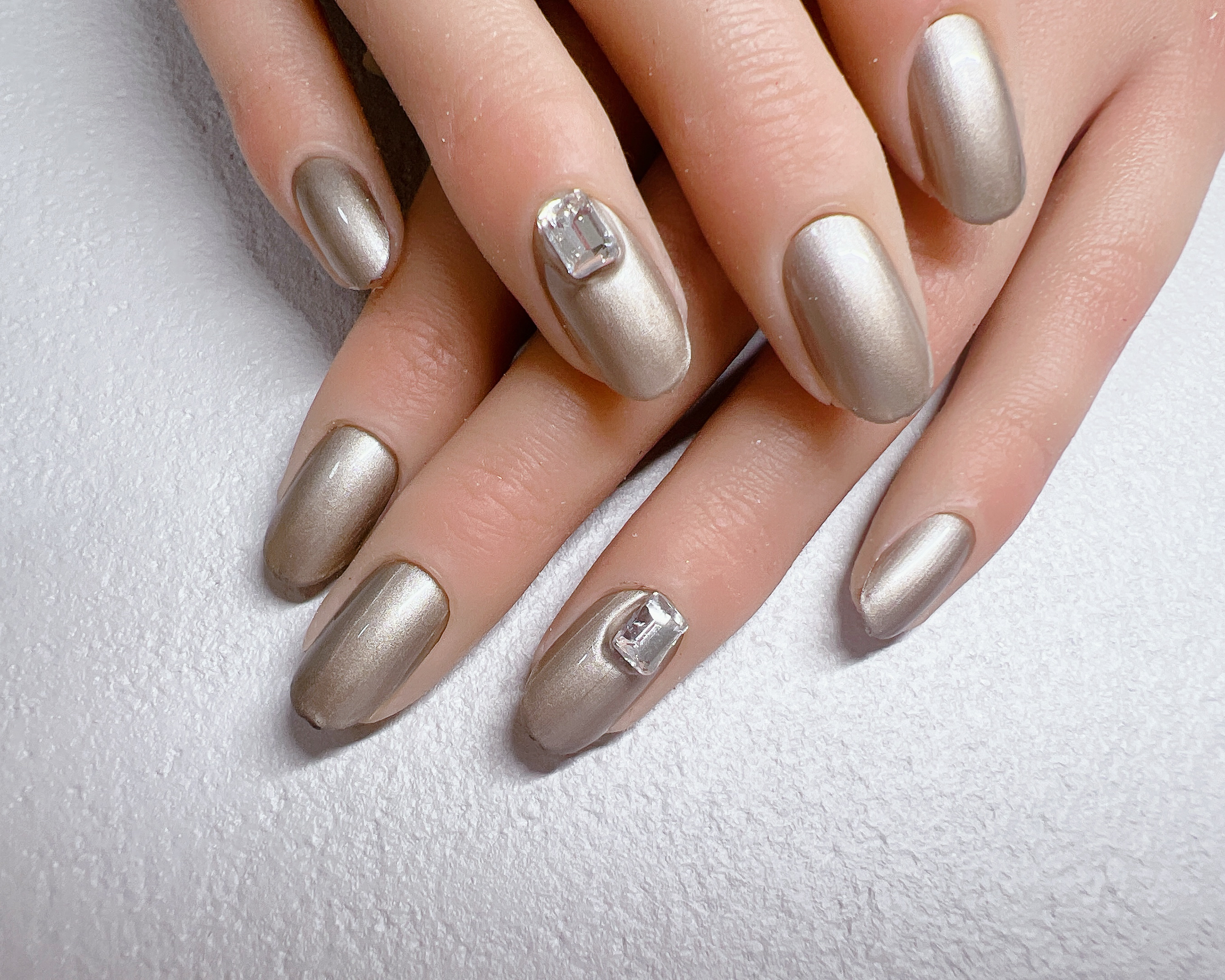 AJnail