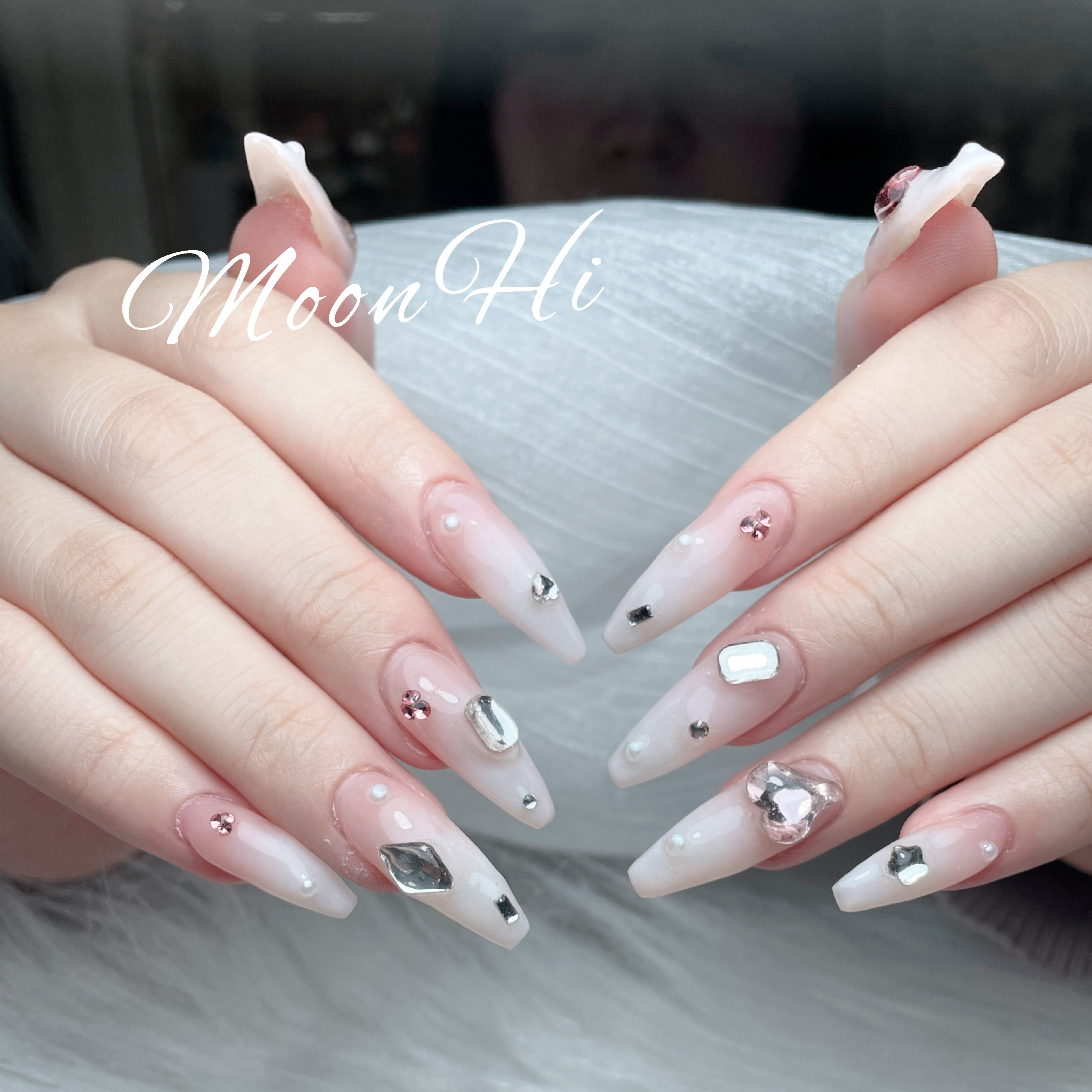 MoonHi_Nai