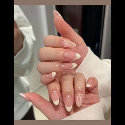 🌸ハンドorフット10本オフのみチップオフ［他店舗のオフも可能です］❣️ケア込み