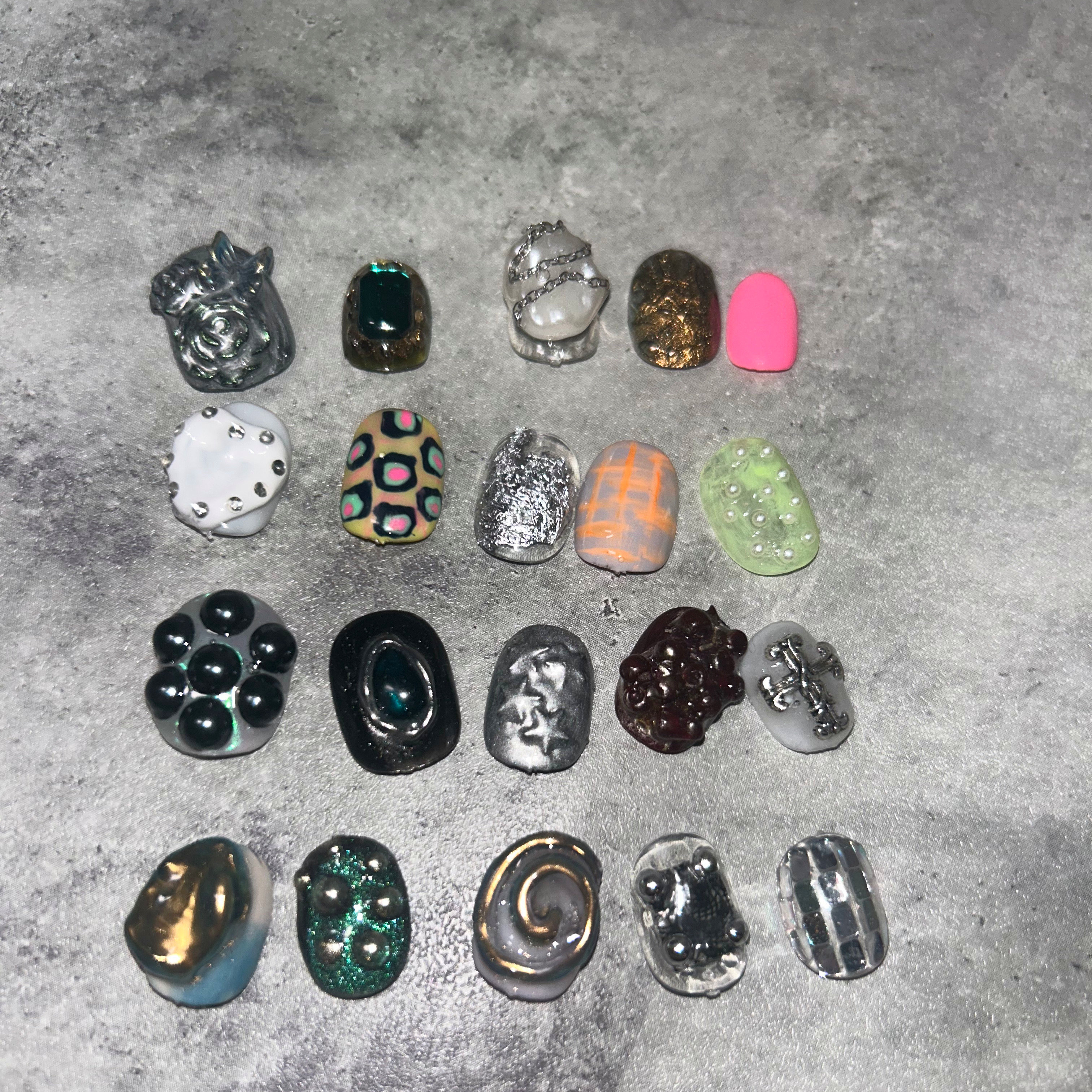 emma.nail