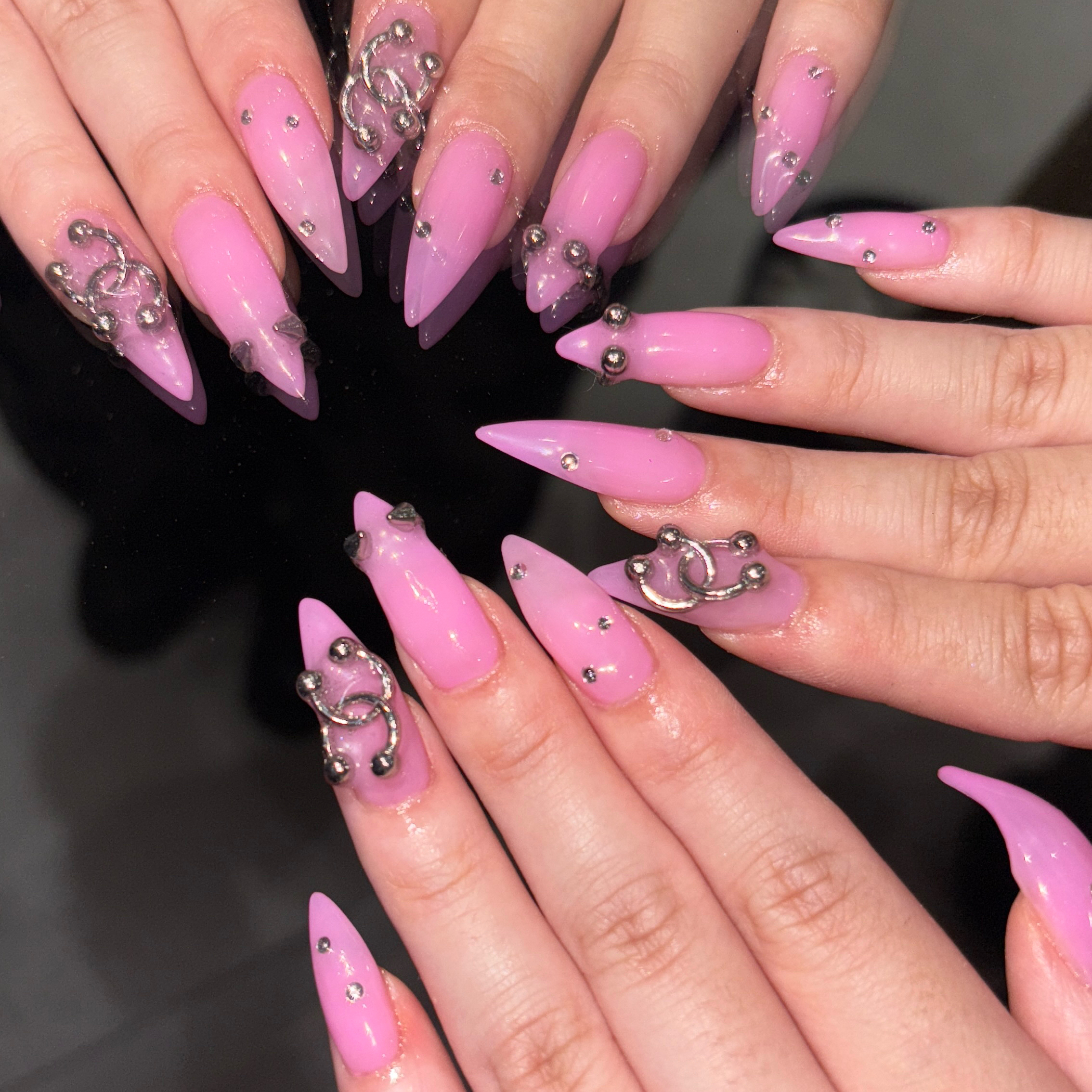 ko._nail