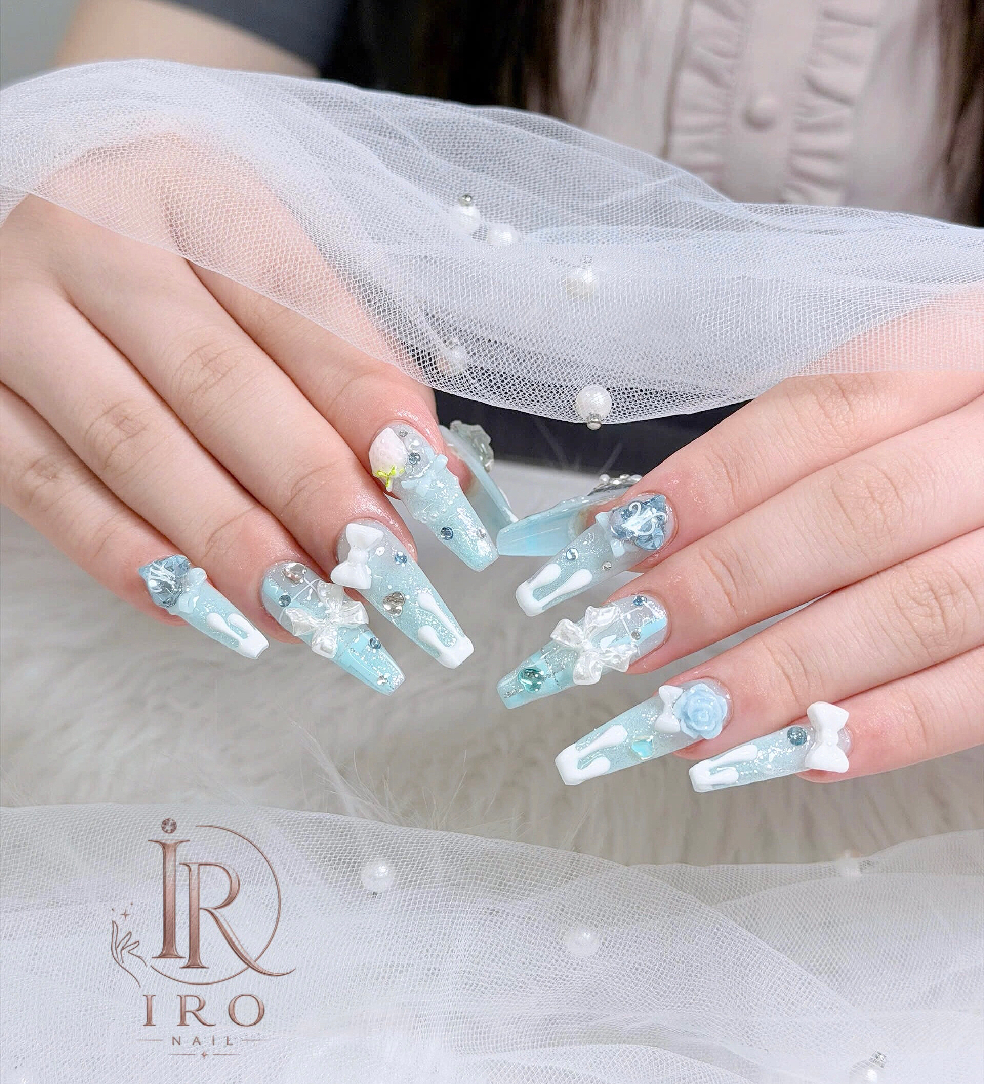 Iro.nail.