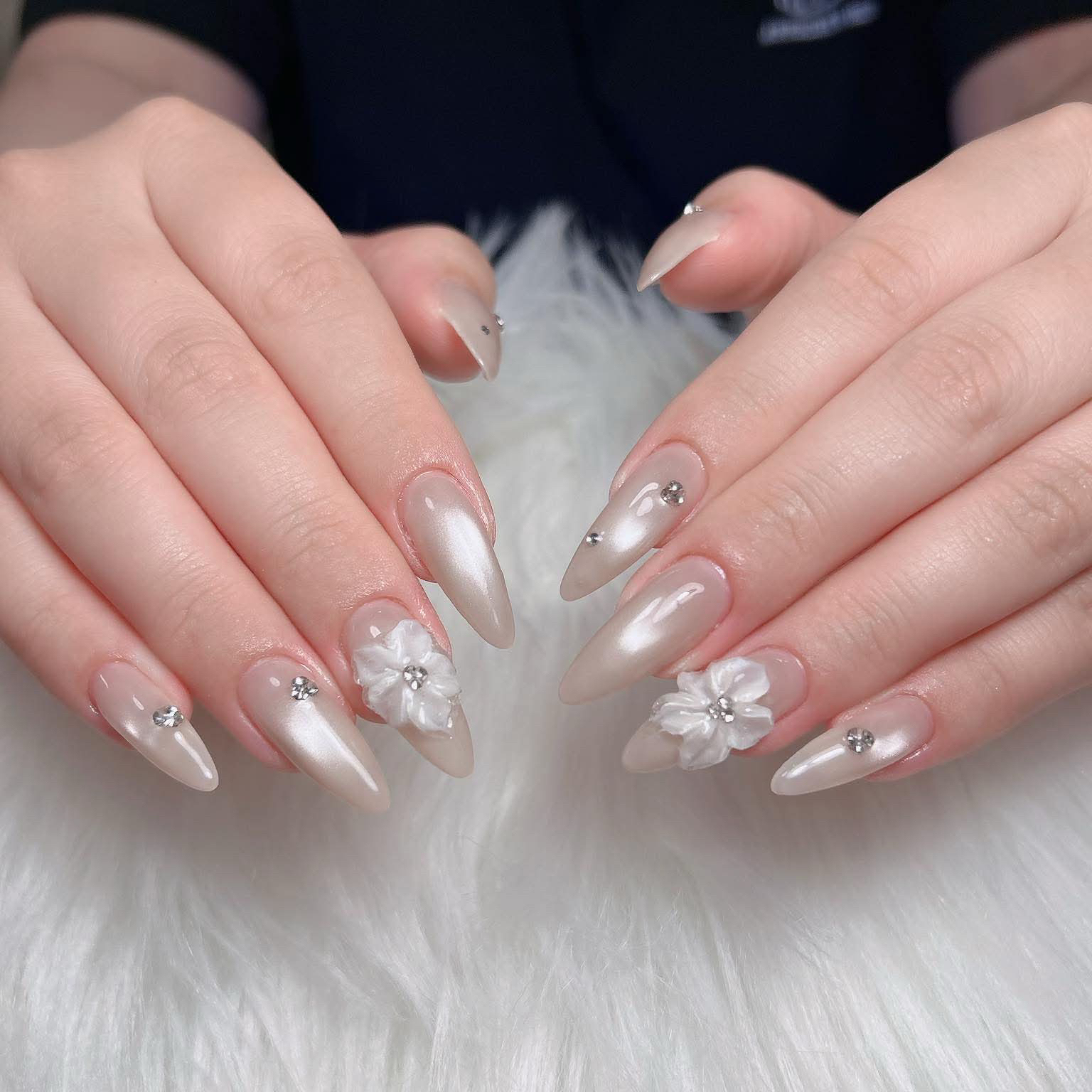 Yumi.SwanNails_15
