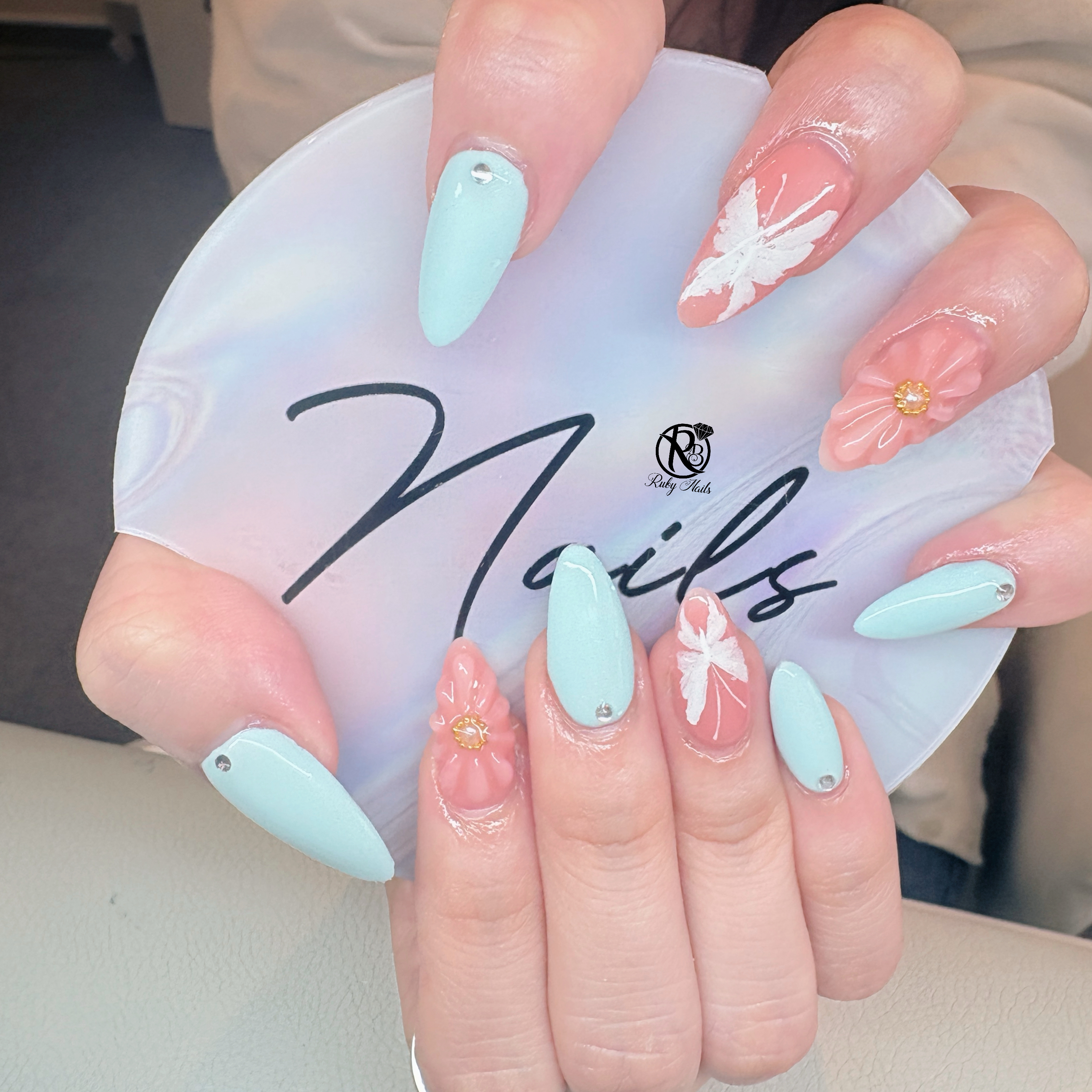 Emmy__Mint