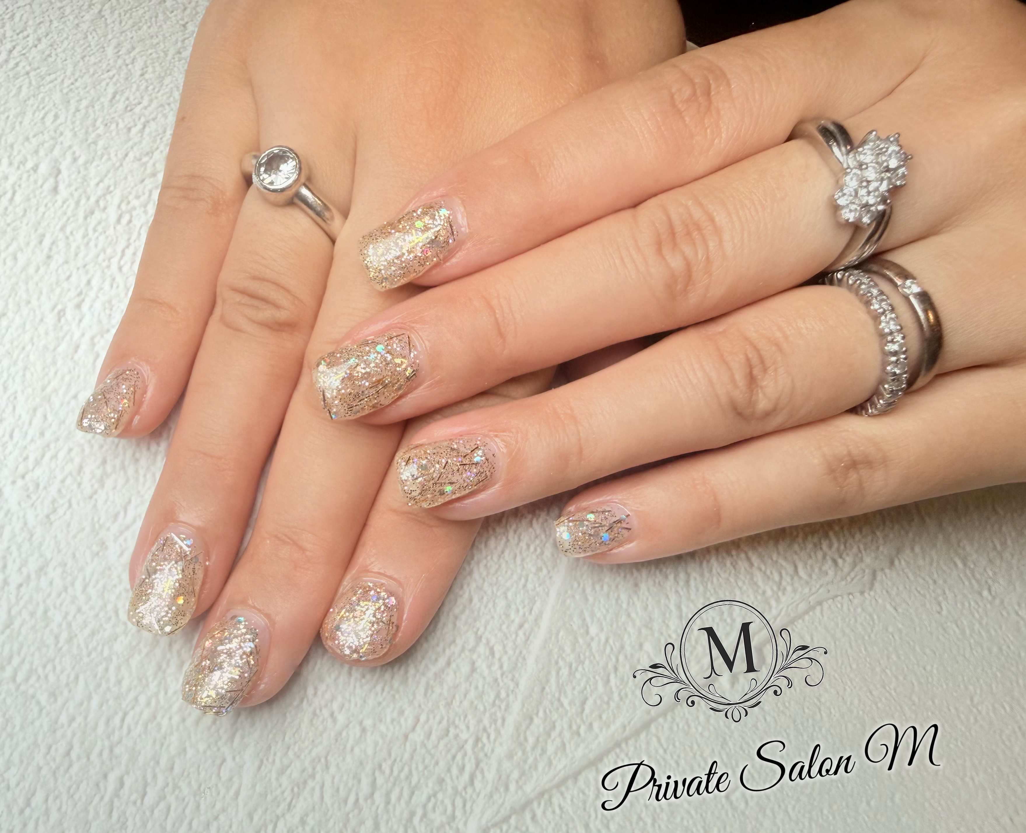 Private.Salon.M