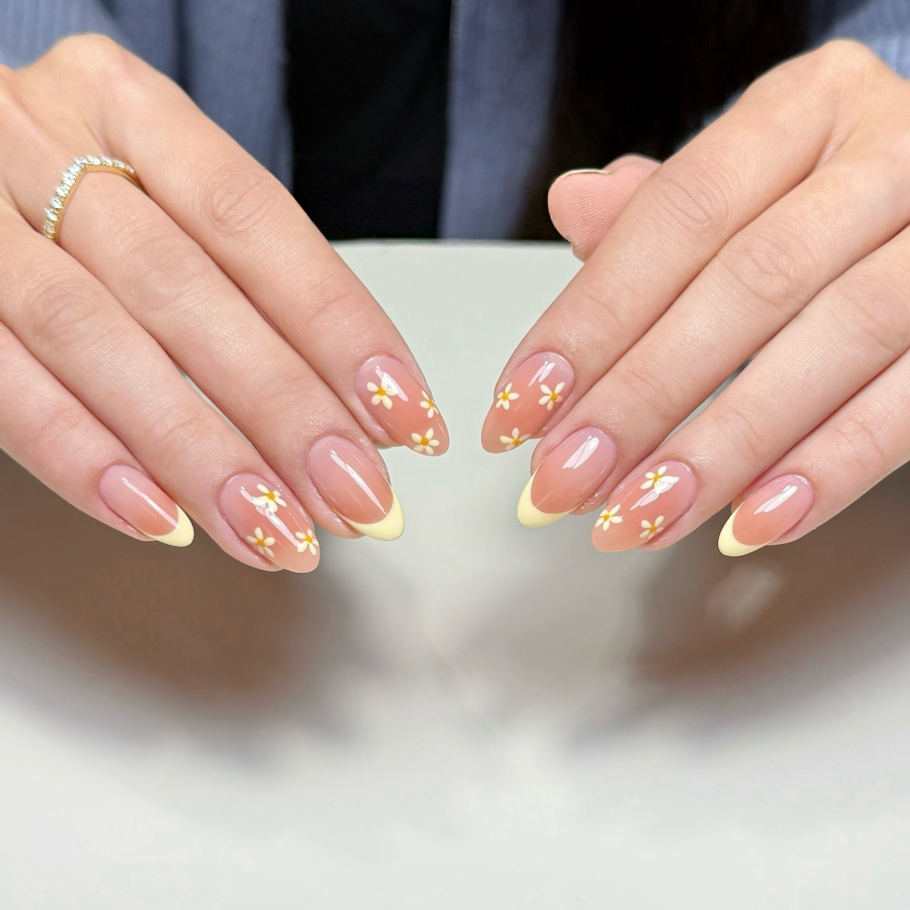 M.nail_salonn