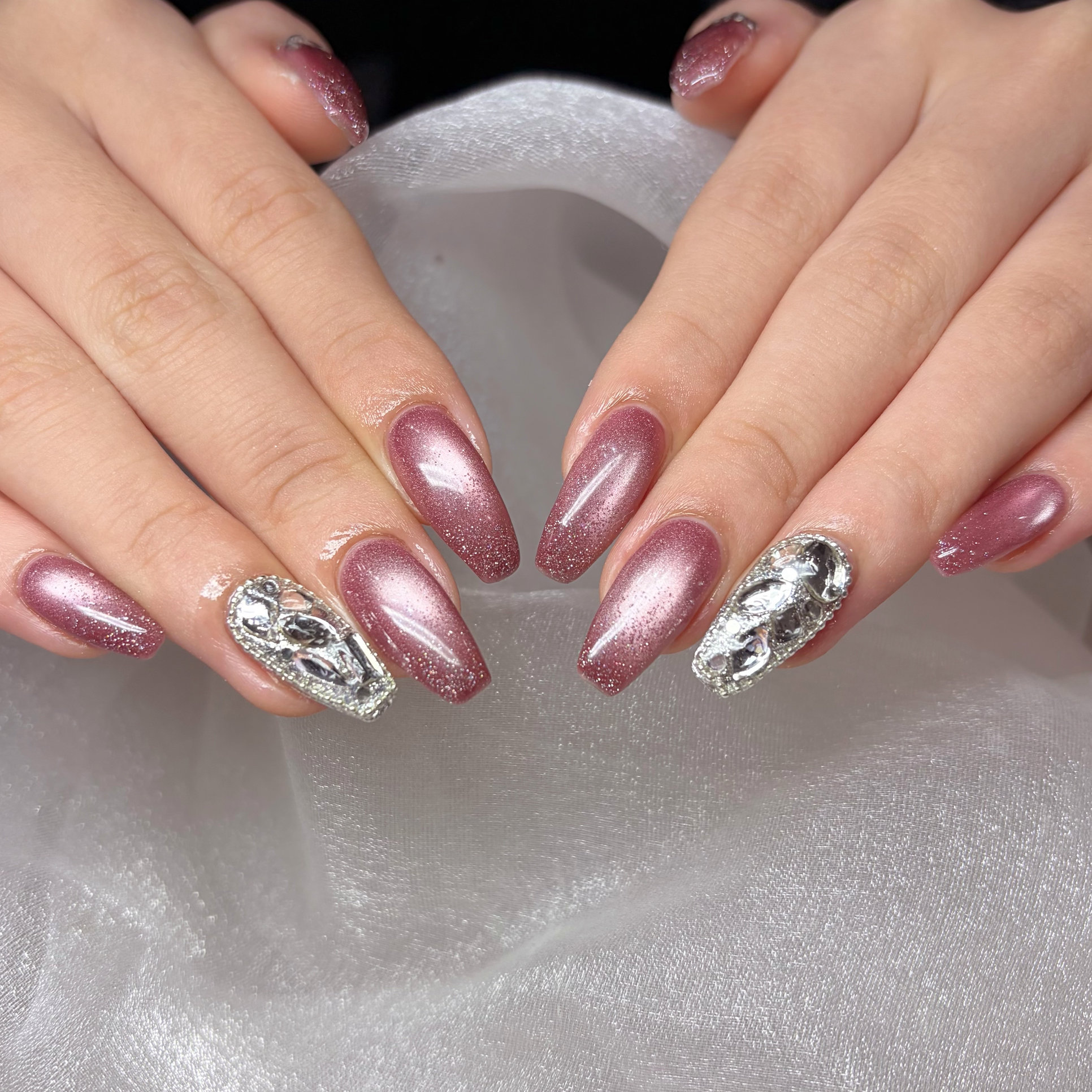 ynsyi_nail
