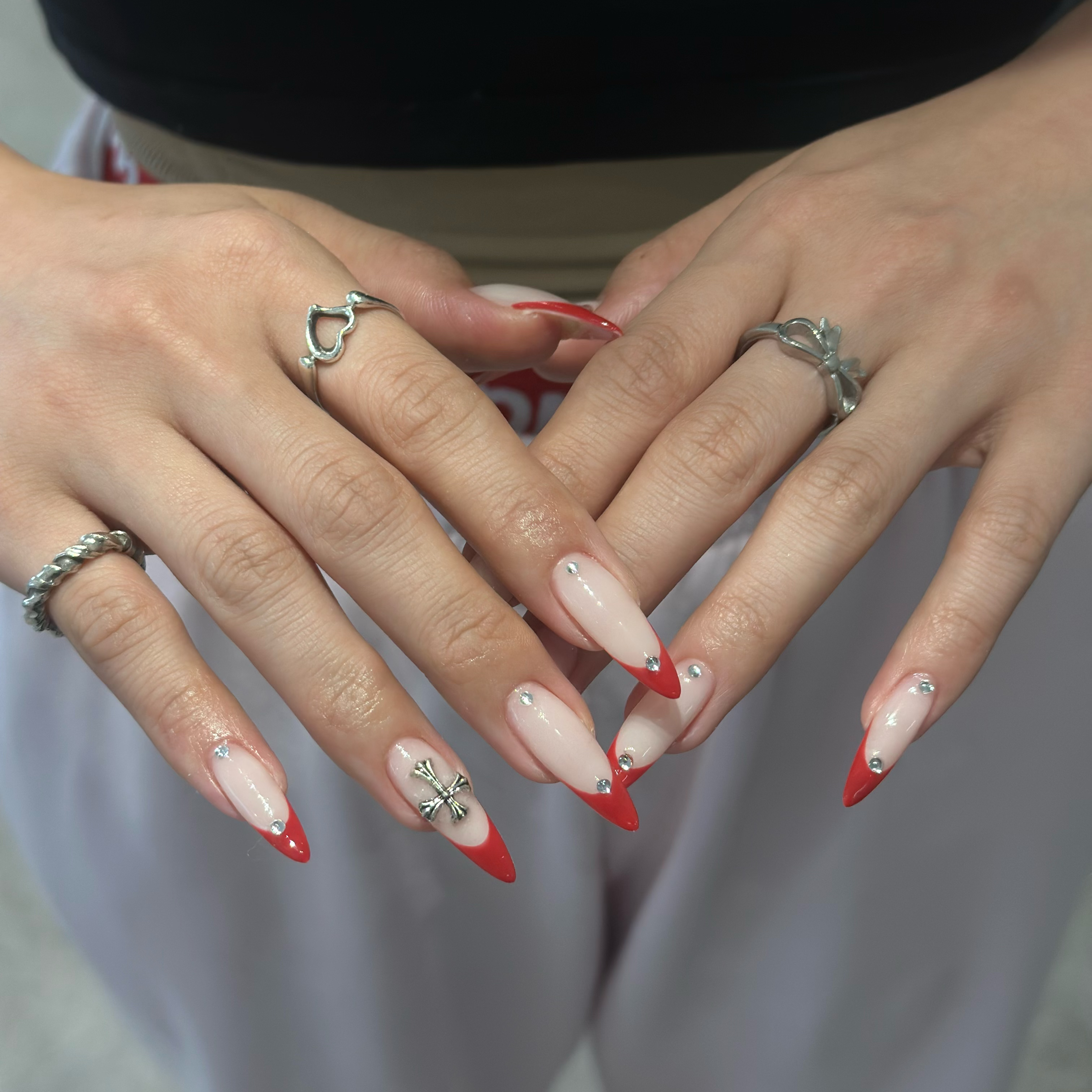elimuse.nail