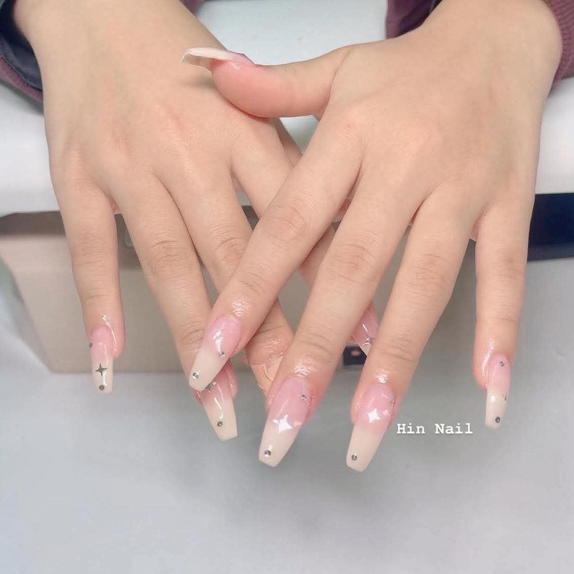 Hin.Nails_salon