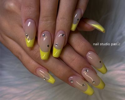 フレンチネイル