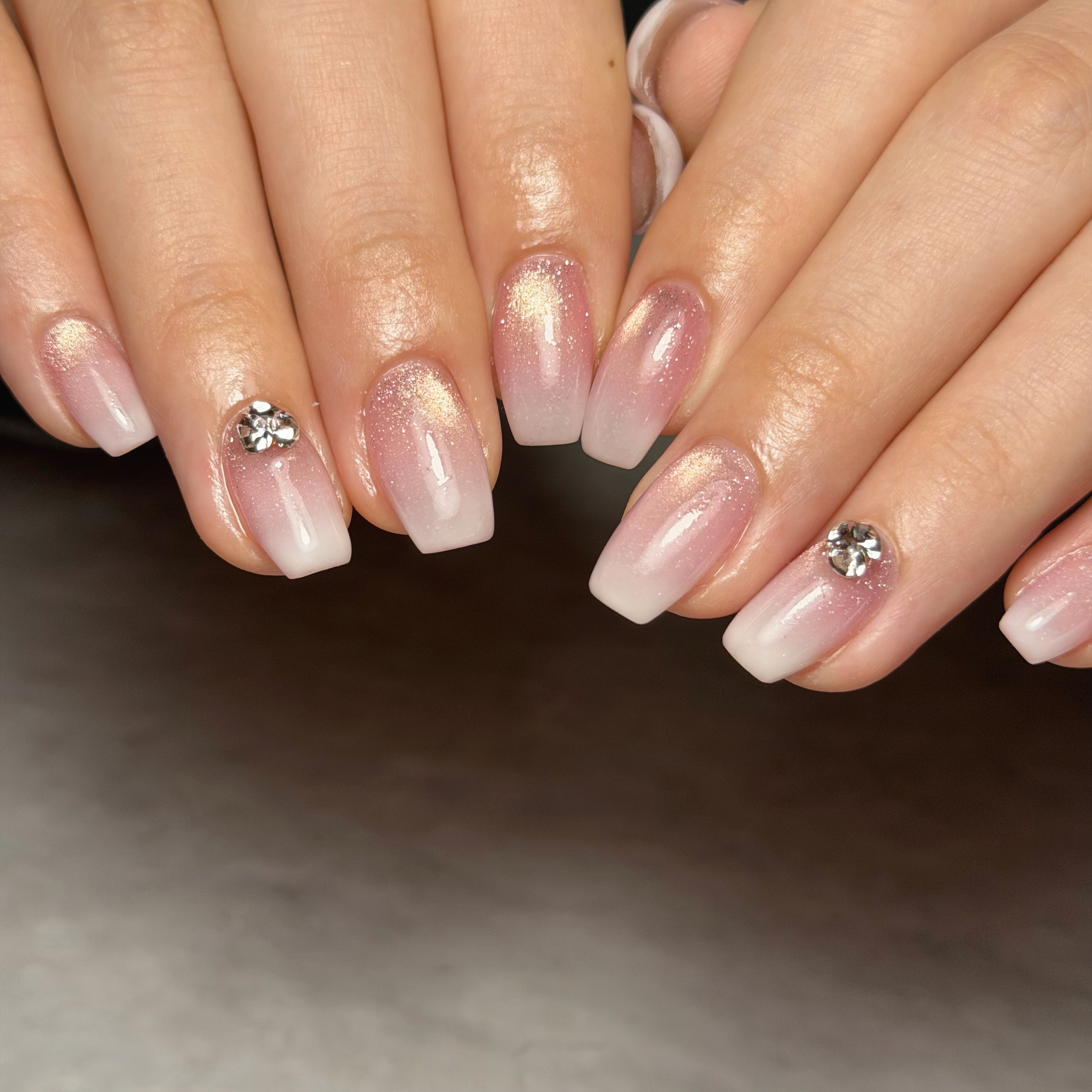 y.i__nail