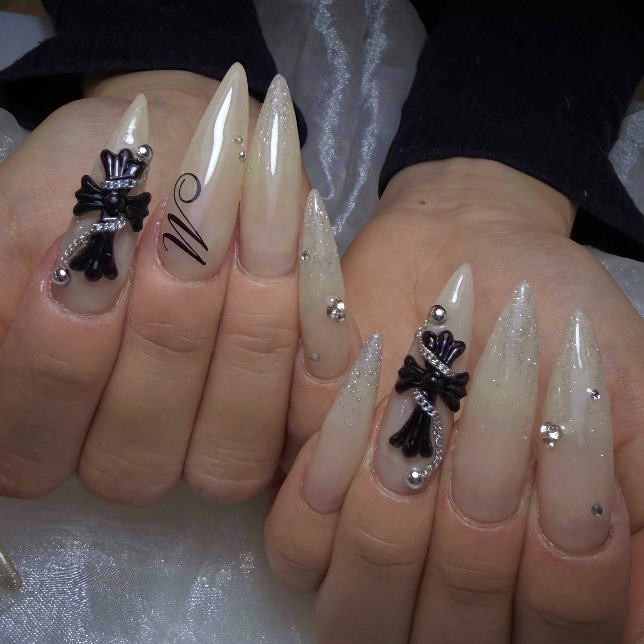 erika_mnail