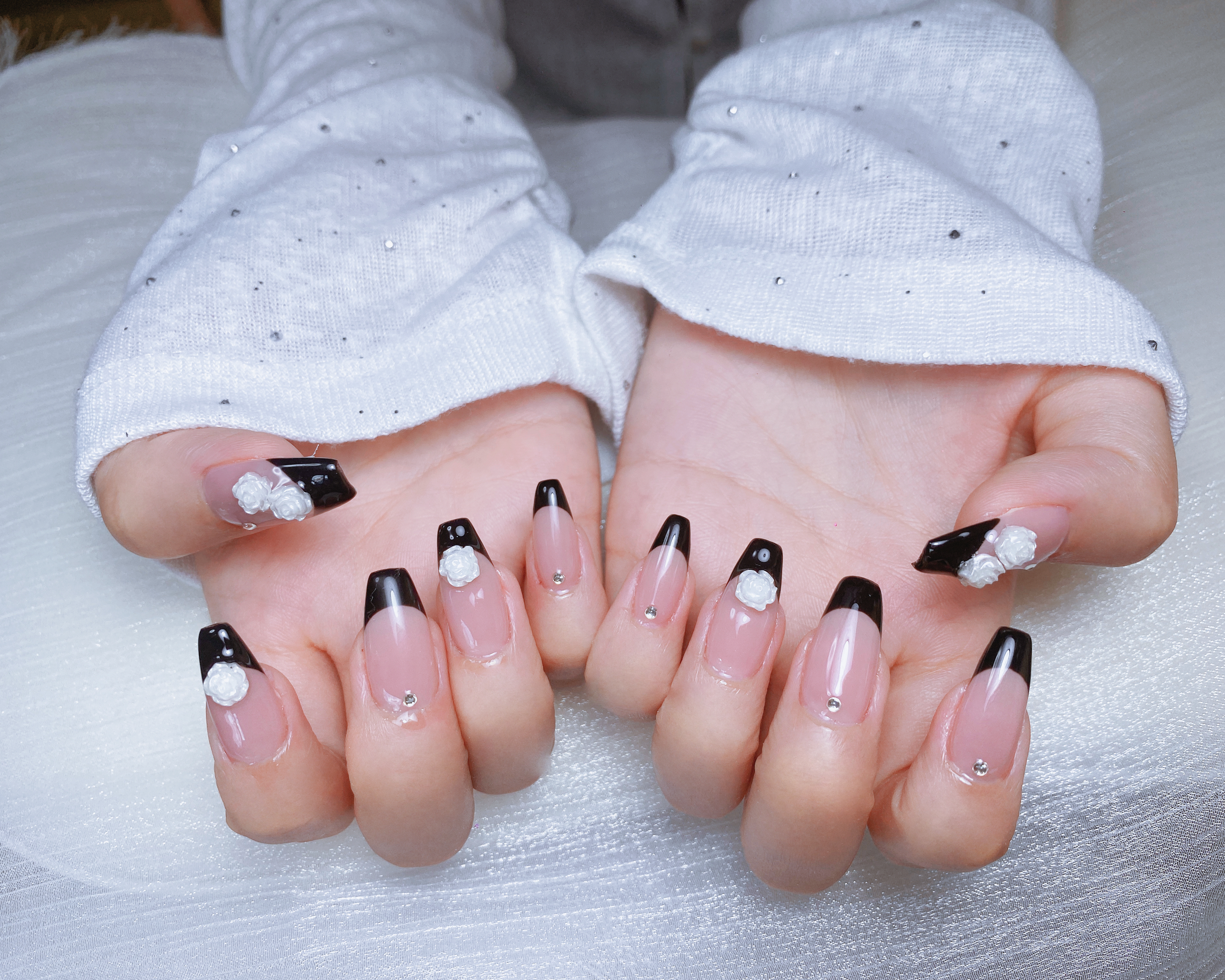Mew_SanieNail