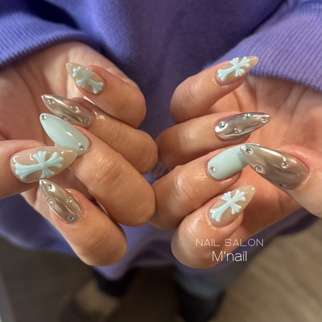 MM__nail