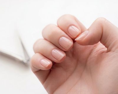 【ネイルケア】 ジェルネイルが出来ない方や自爪のケアをしたい方へ