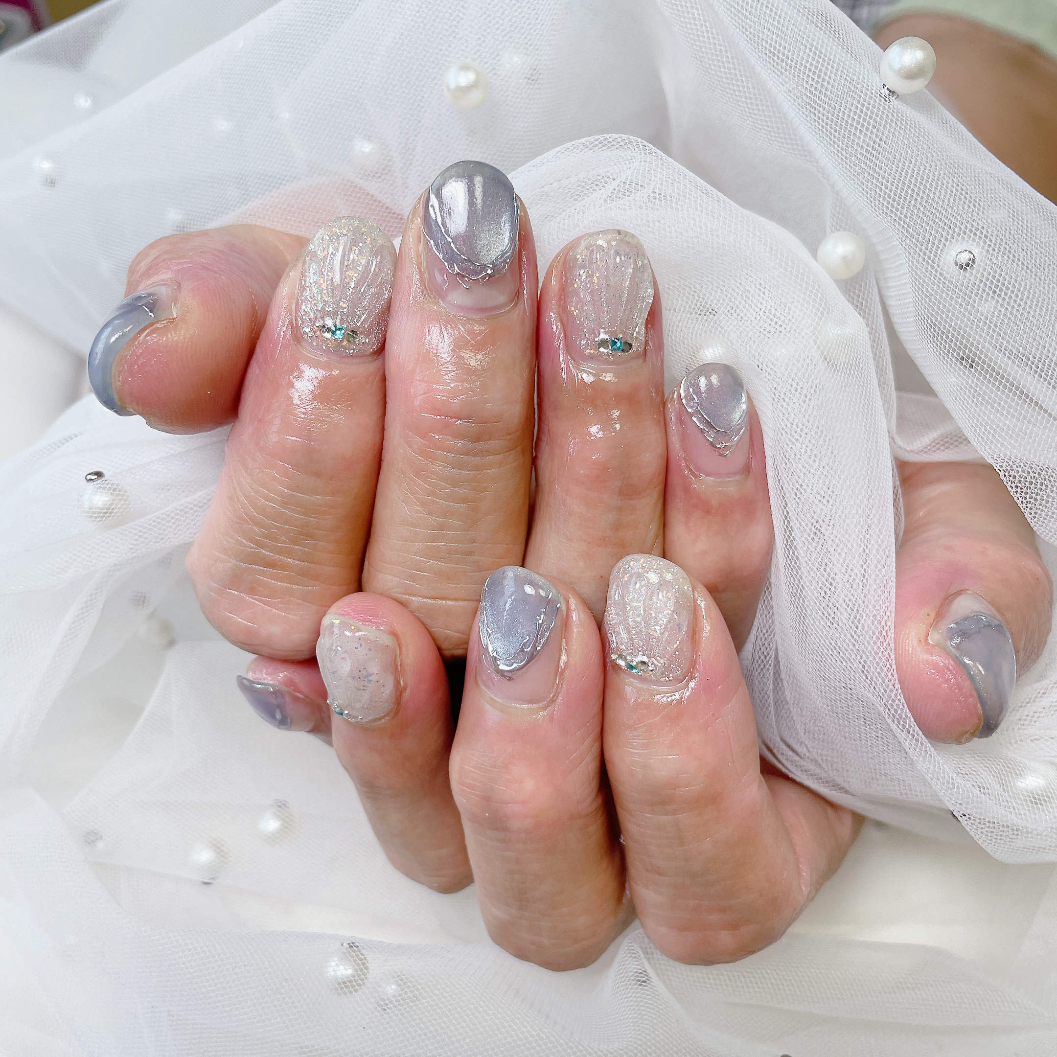 Tiara_nail_mari
