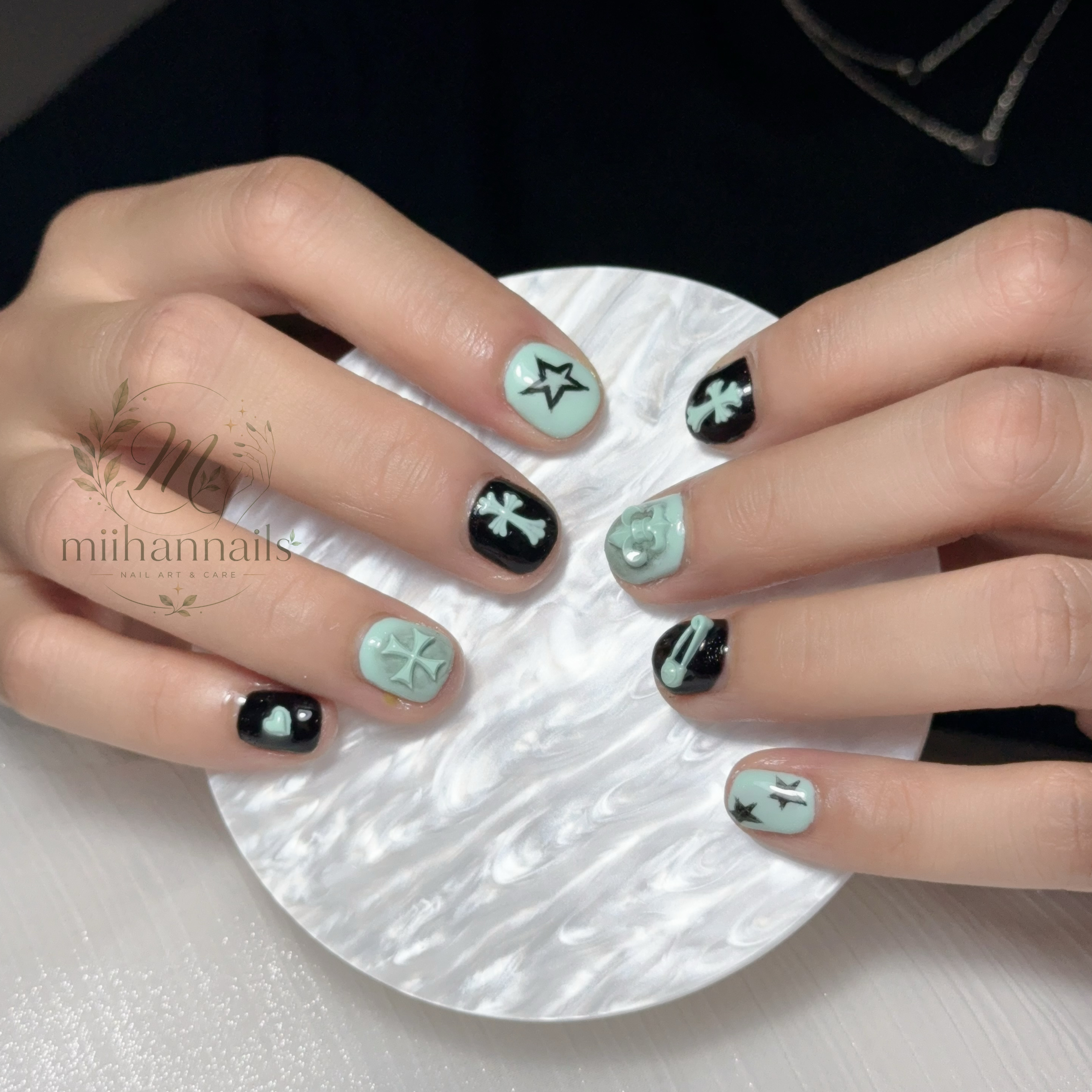 miihan_nails