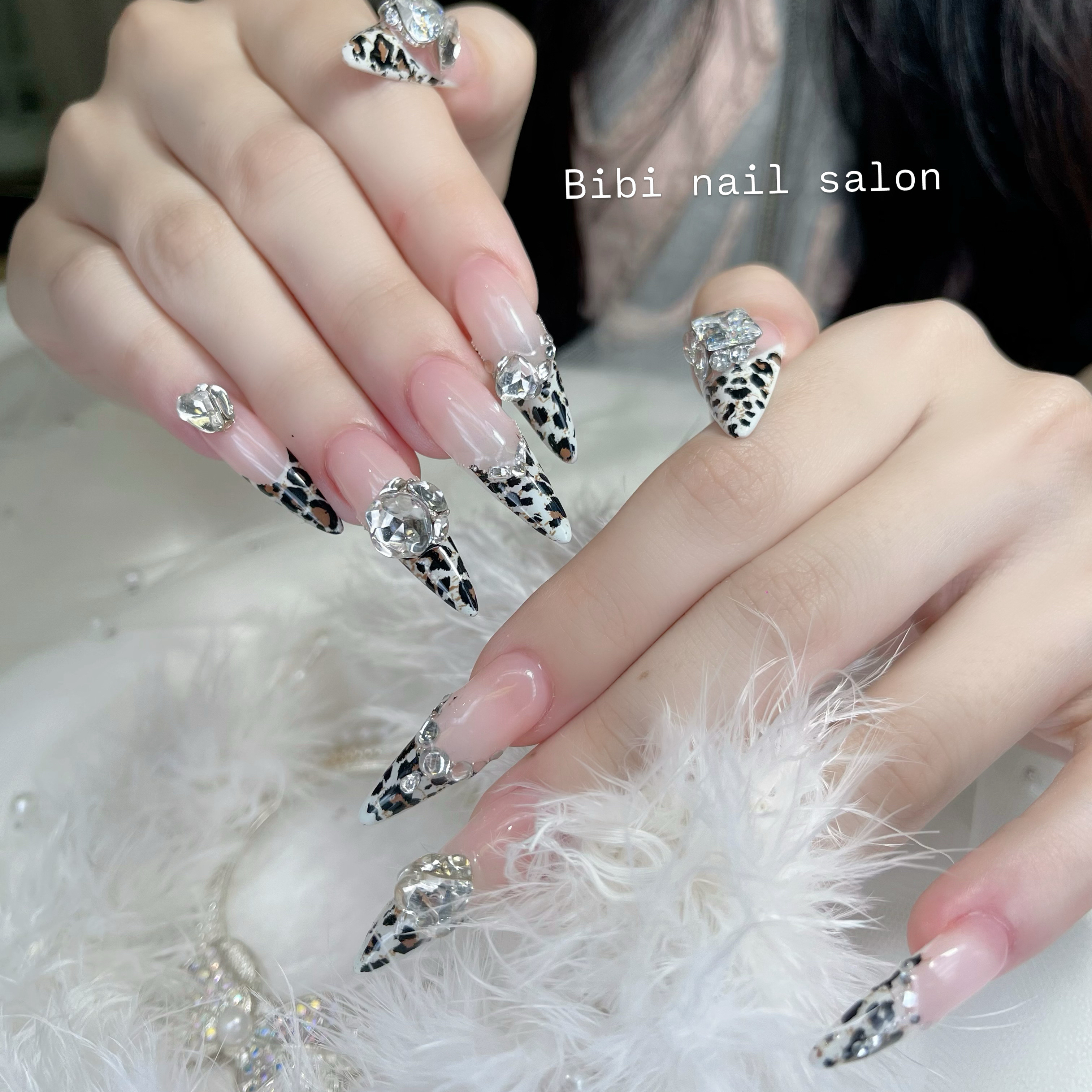 Bi_salon