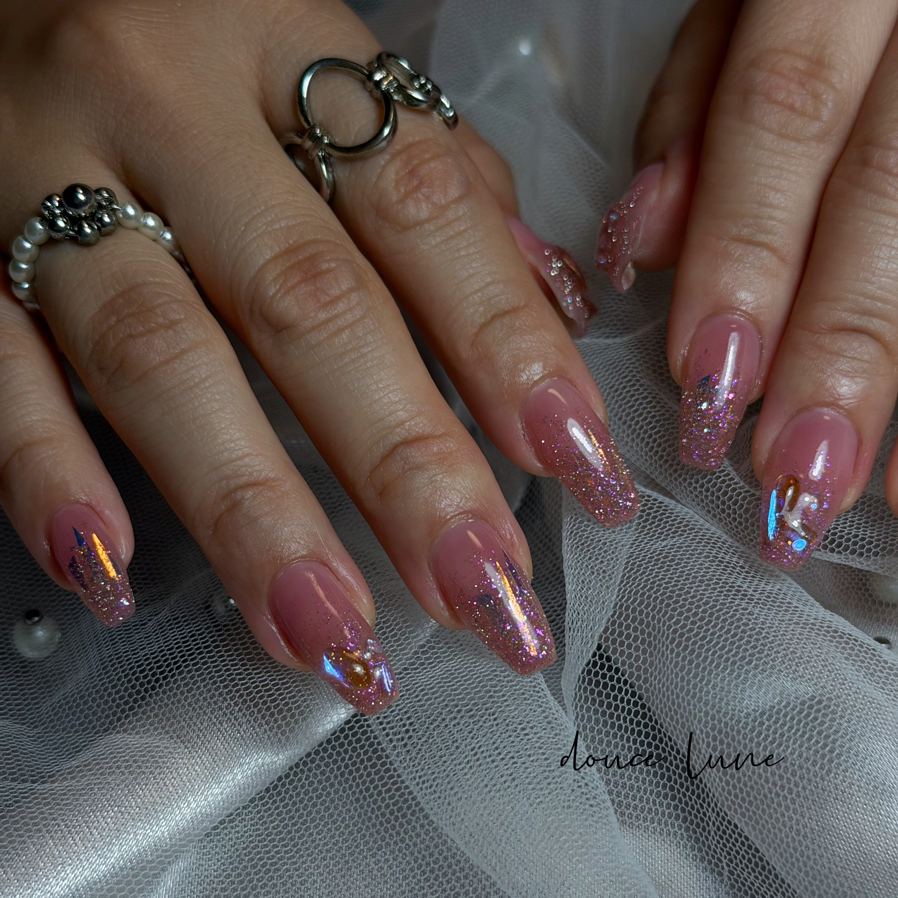 M...nail