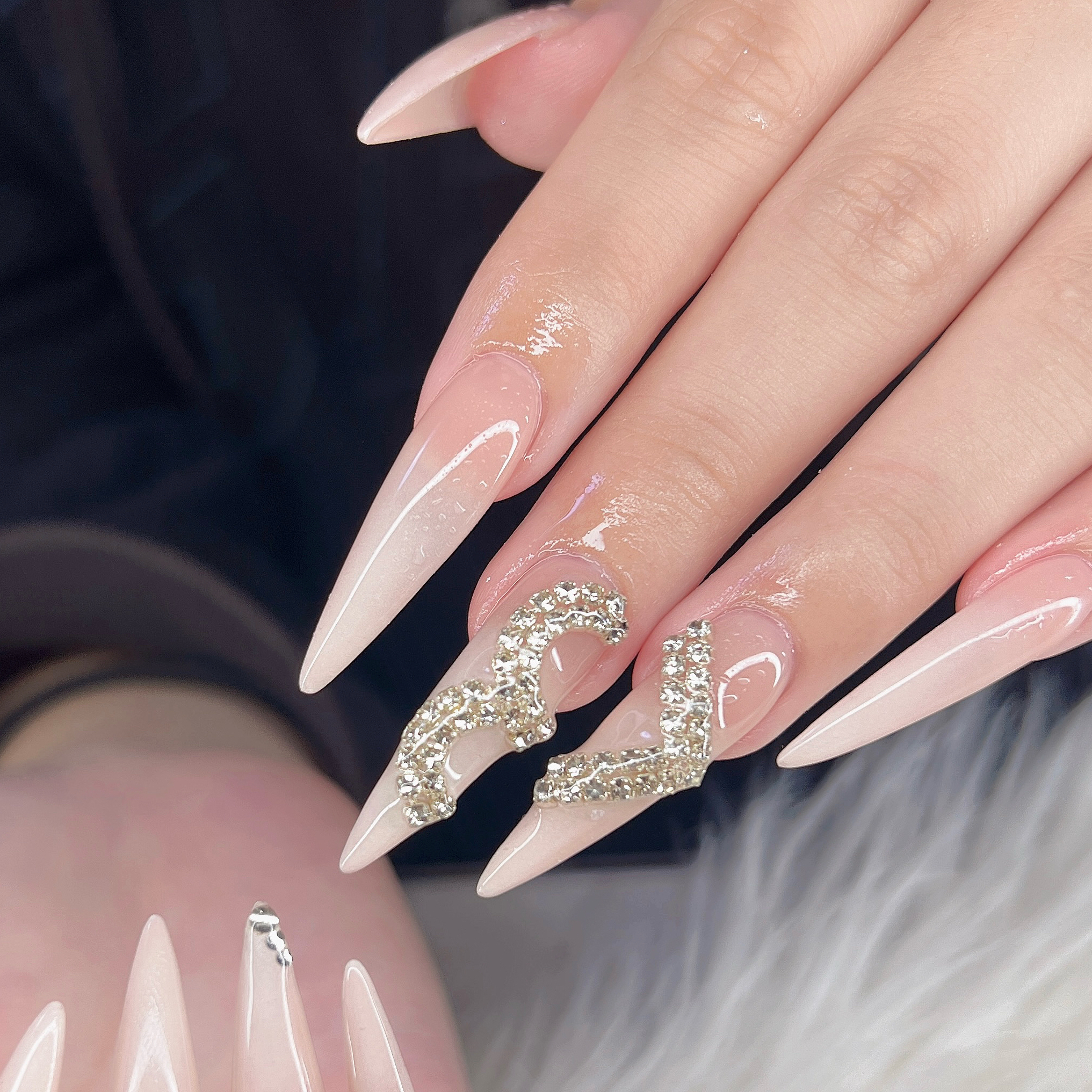 Nail_by_Nami