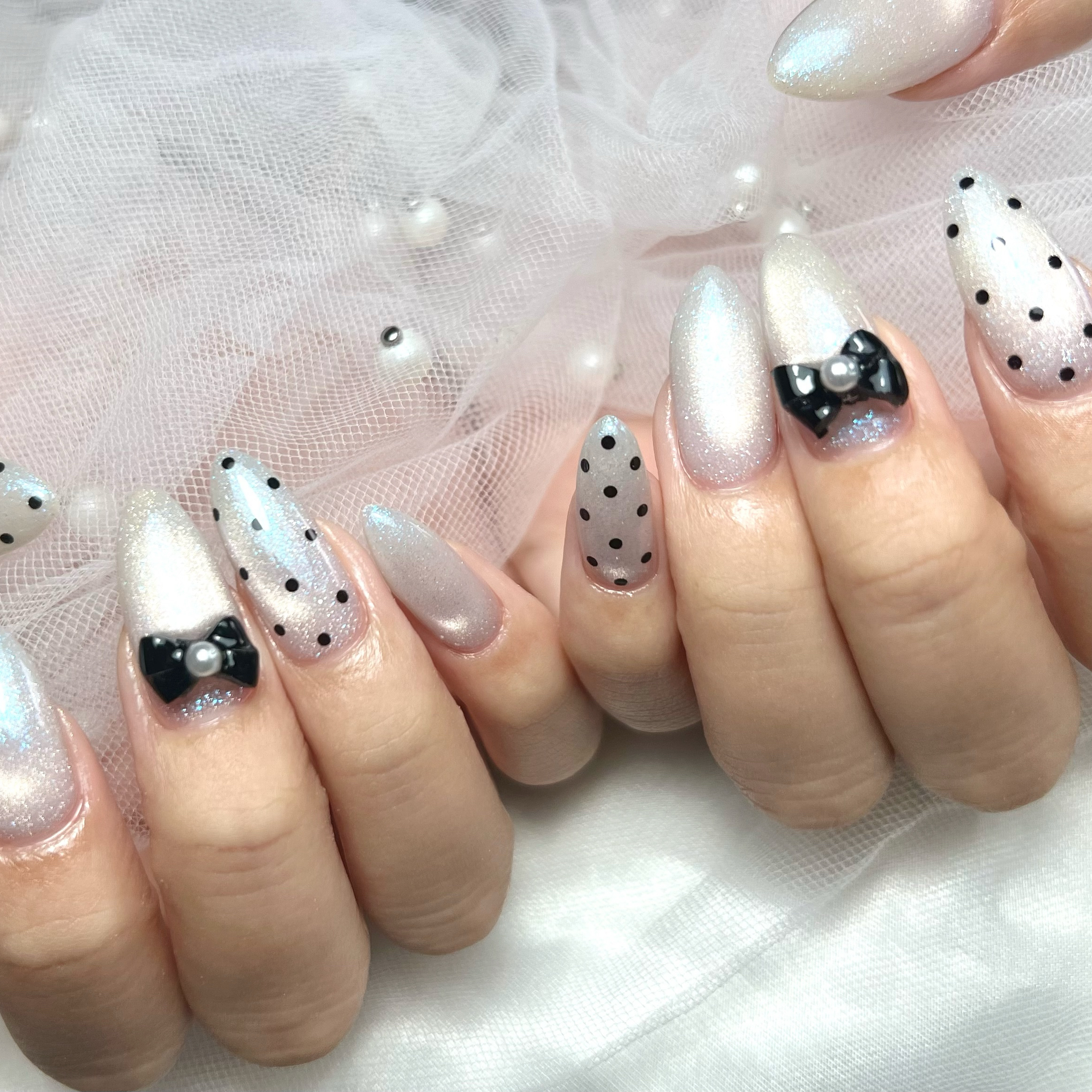 Nails_Loa