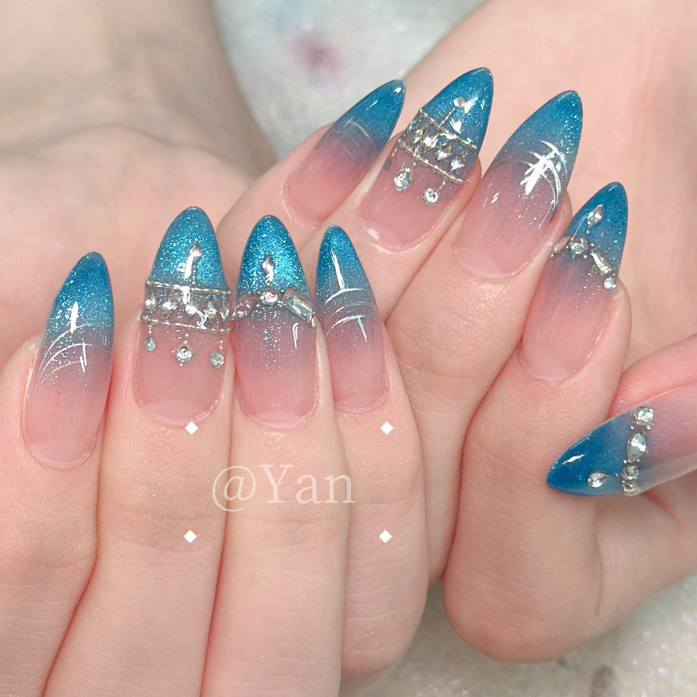 Queens_Yan