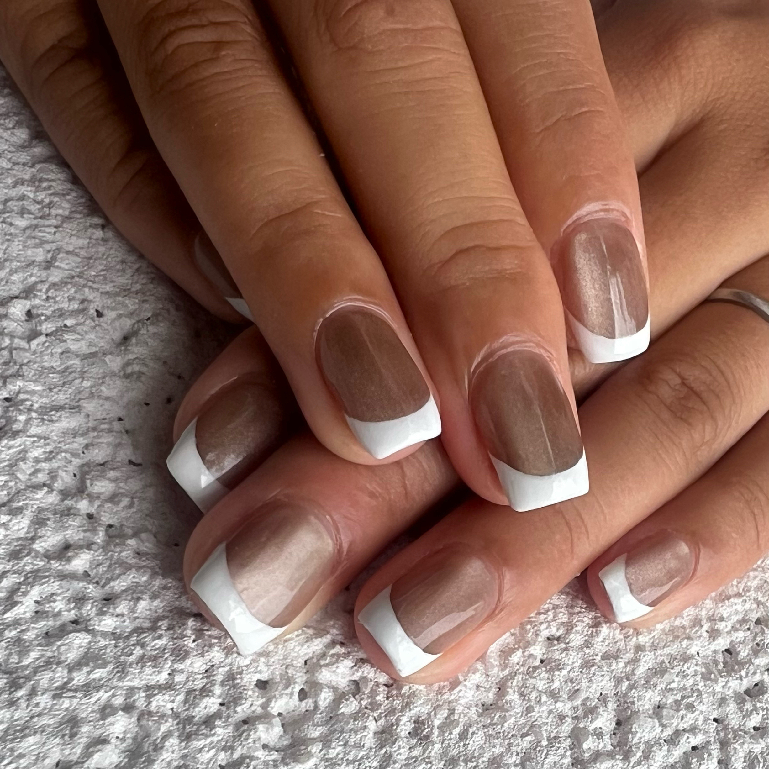 plus_nails