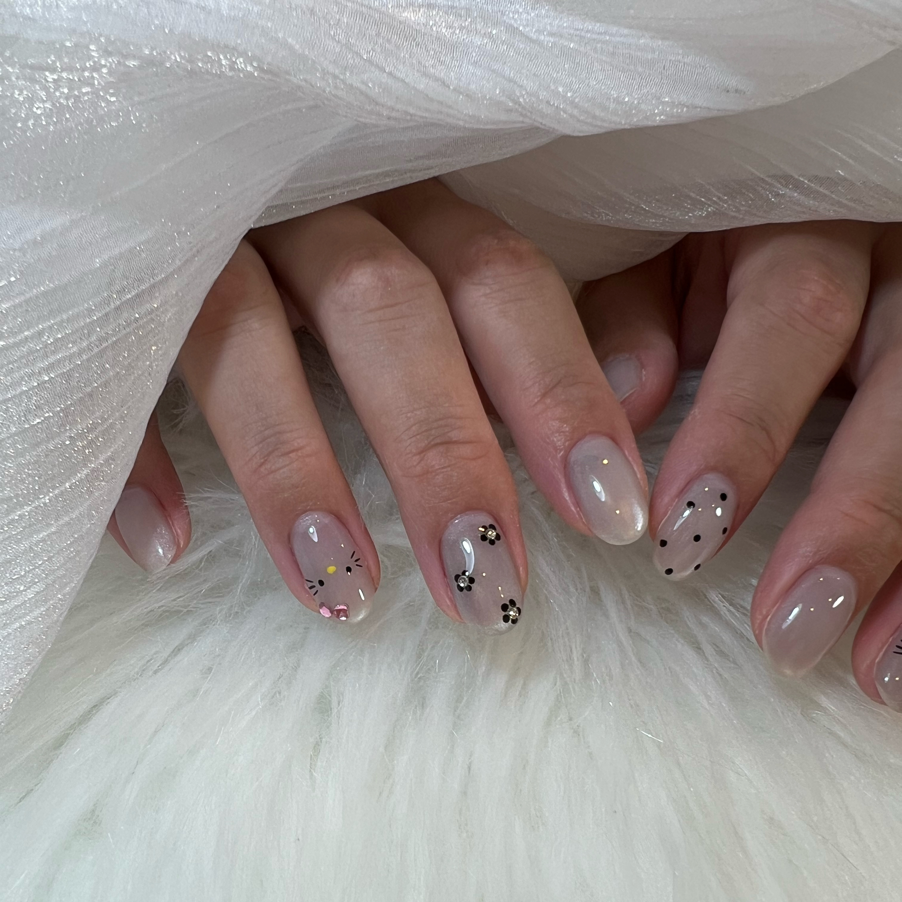 nails.bys