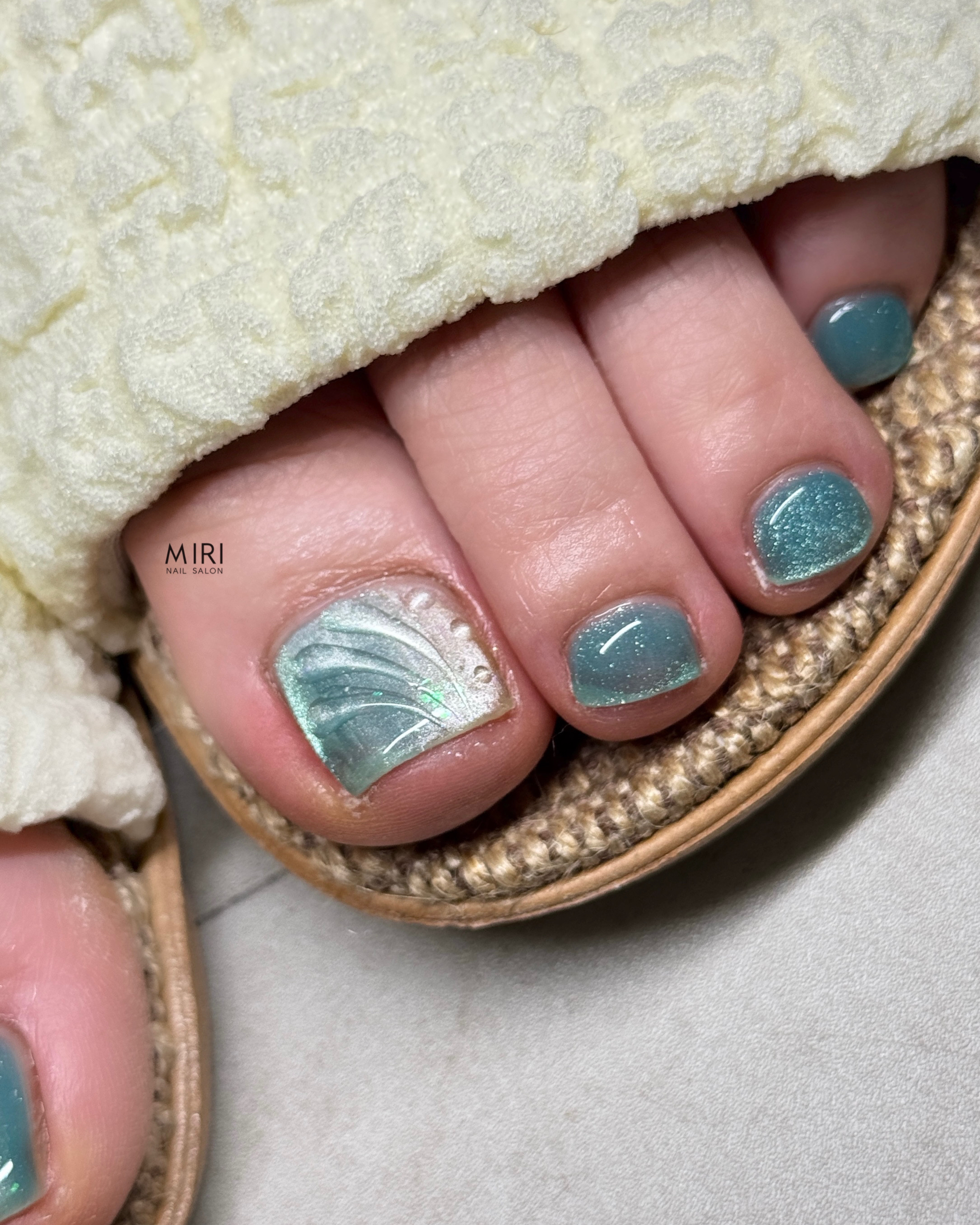 MIRI_NAILSALON1