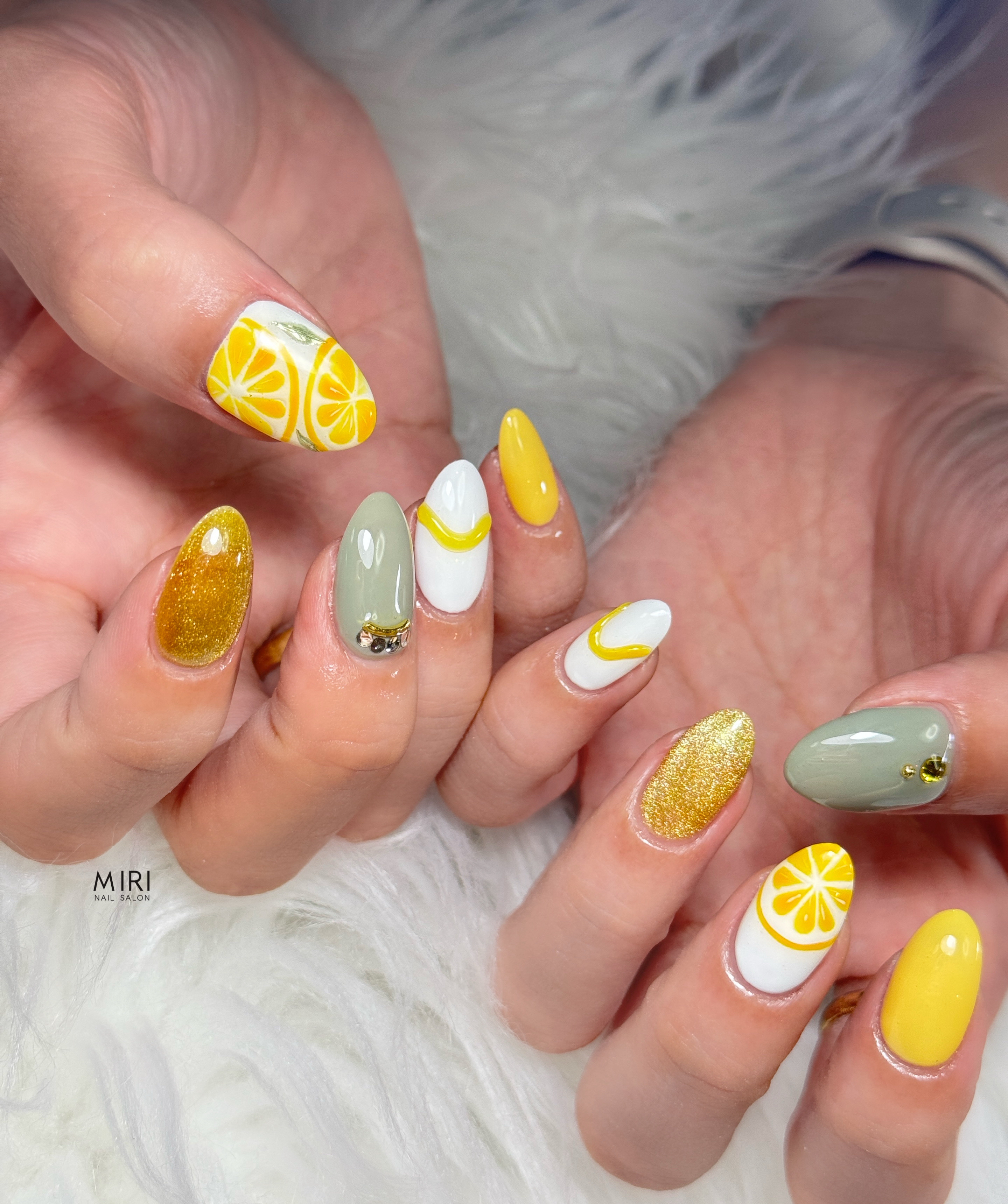 Miri_salon