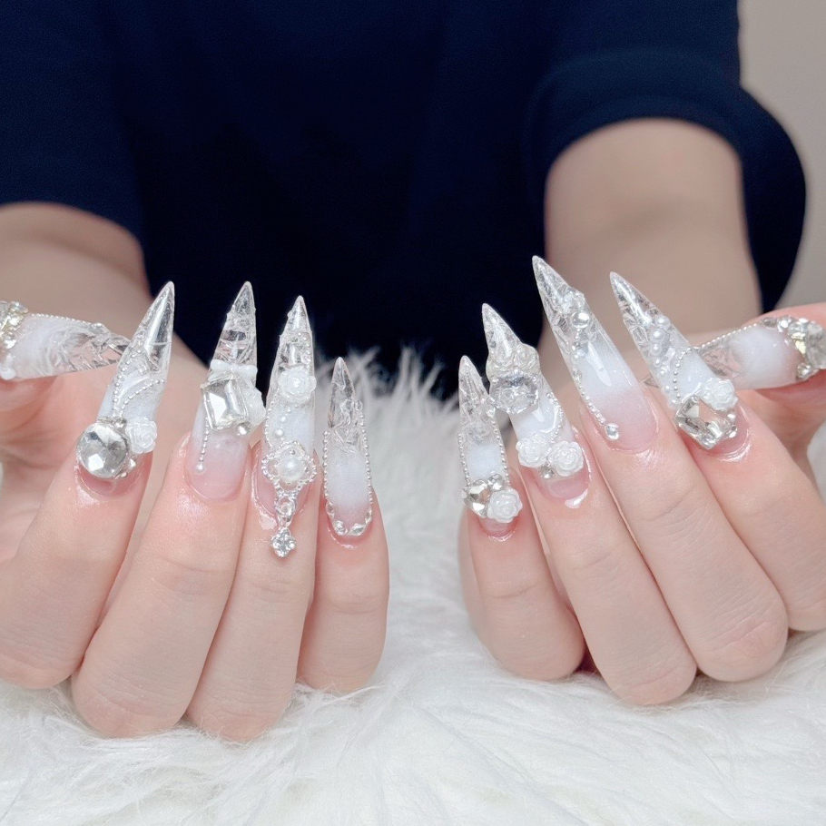 Luci_Nail_ShinOkubo
