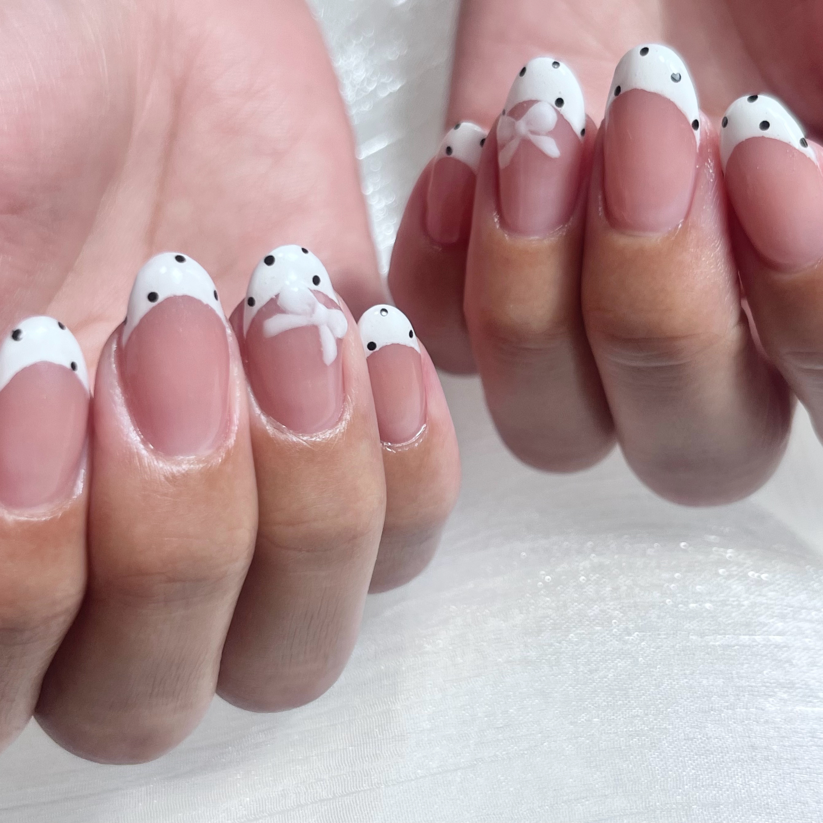nail.plume