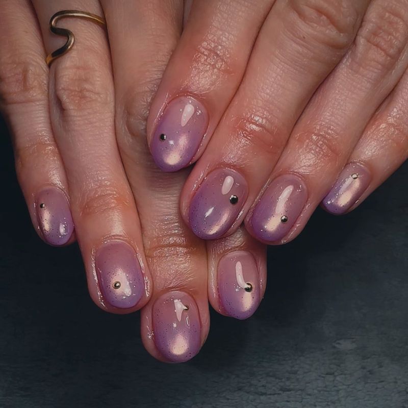 Nail room  U-！［ウー！］