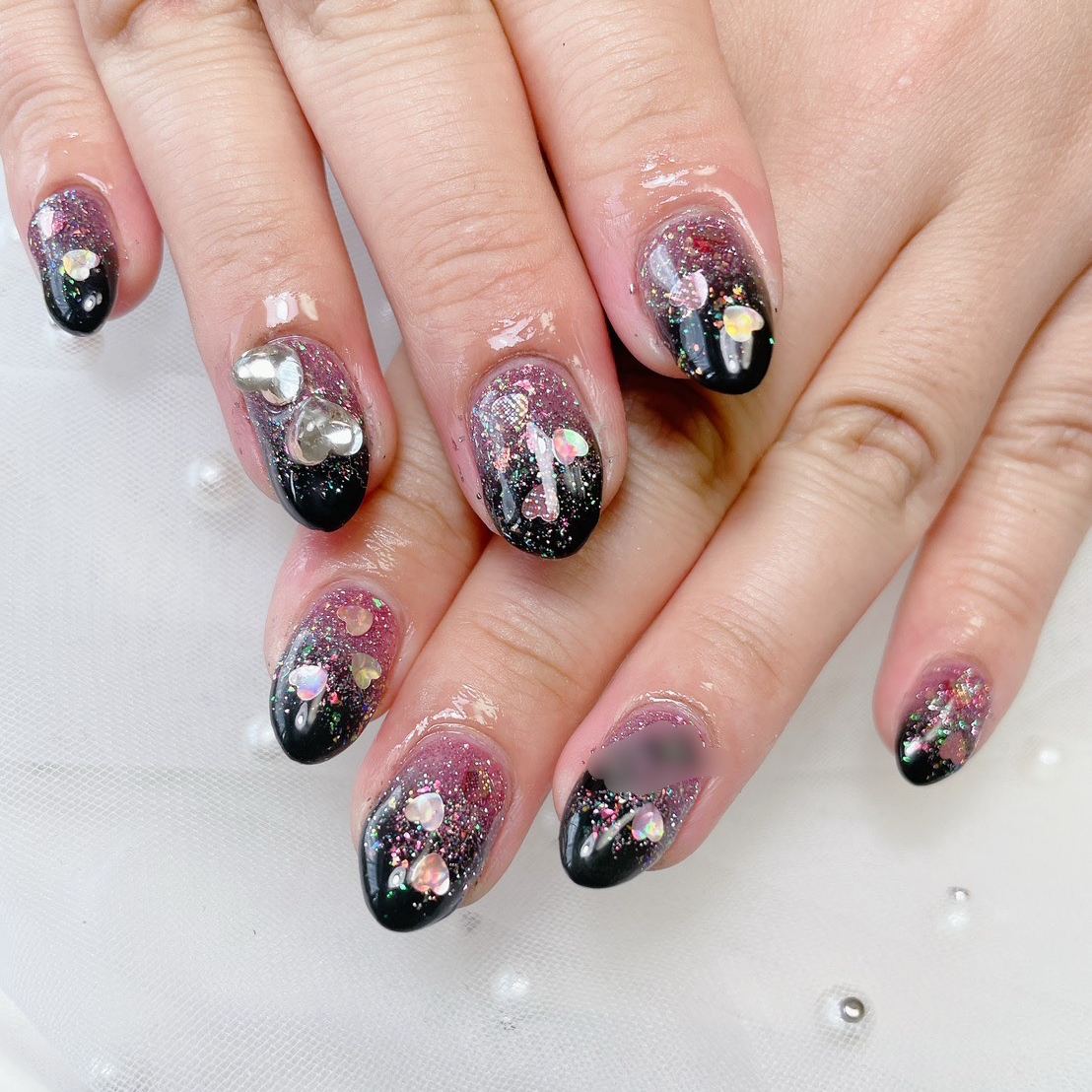 Tiara_nail_mari