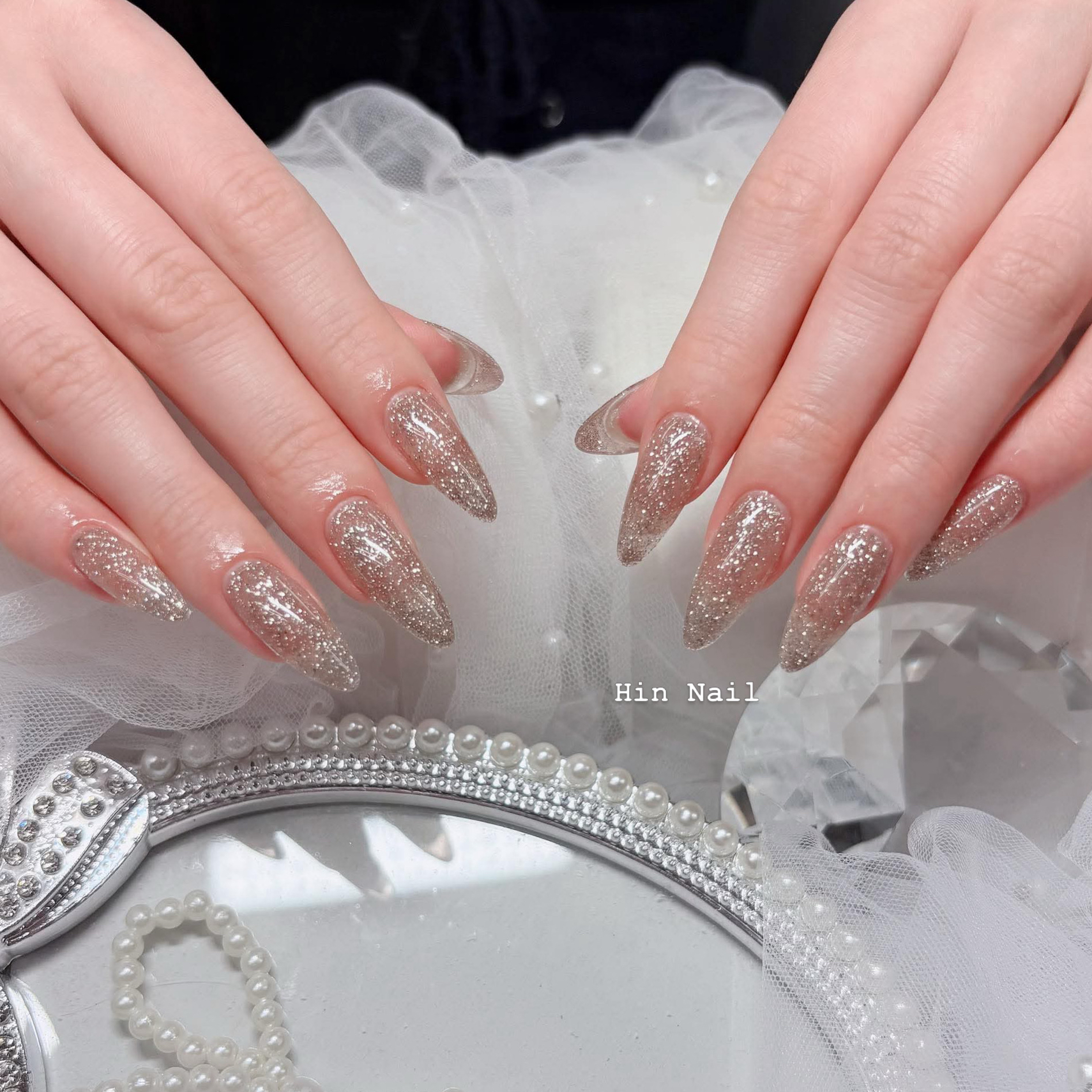 Hin_Nail