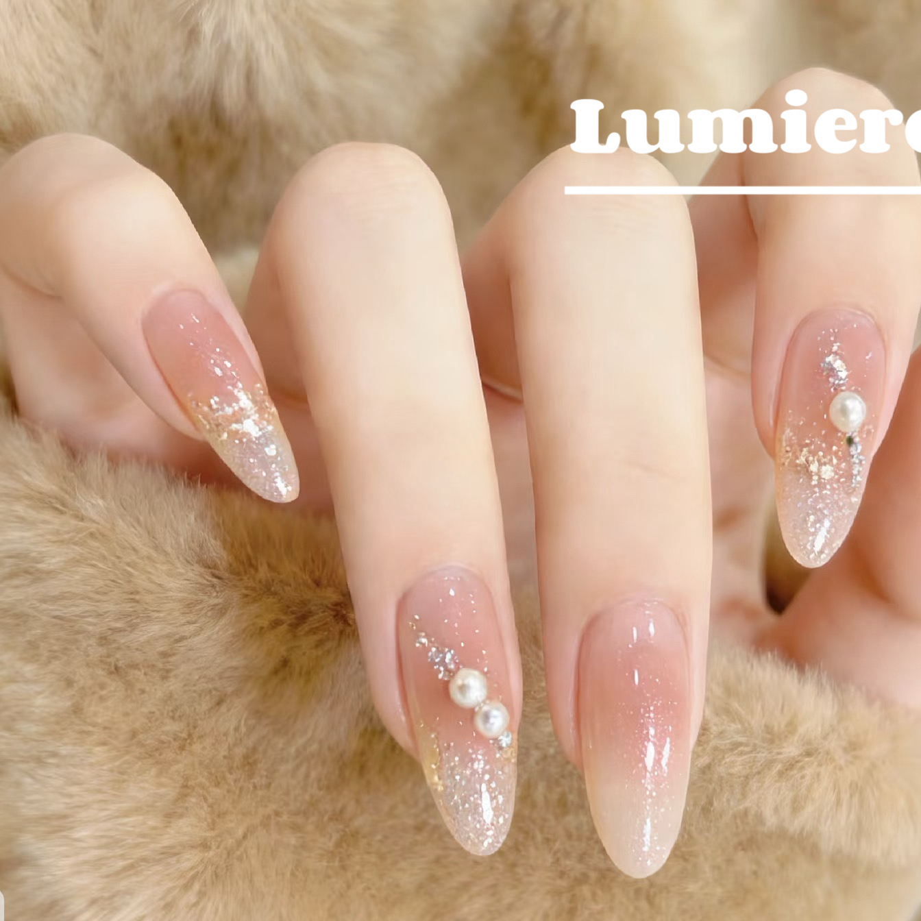 Lumiere_Monnaka