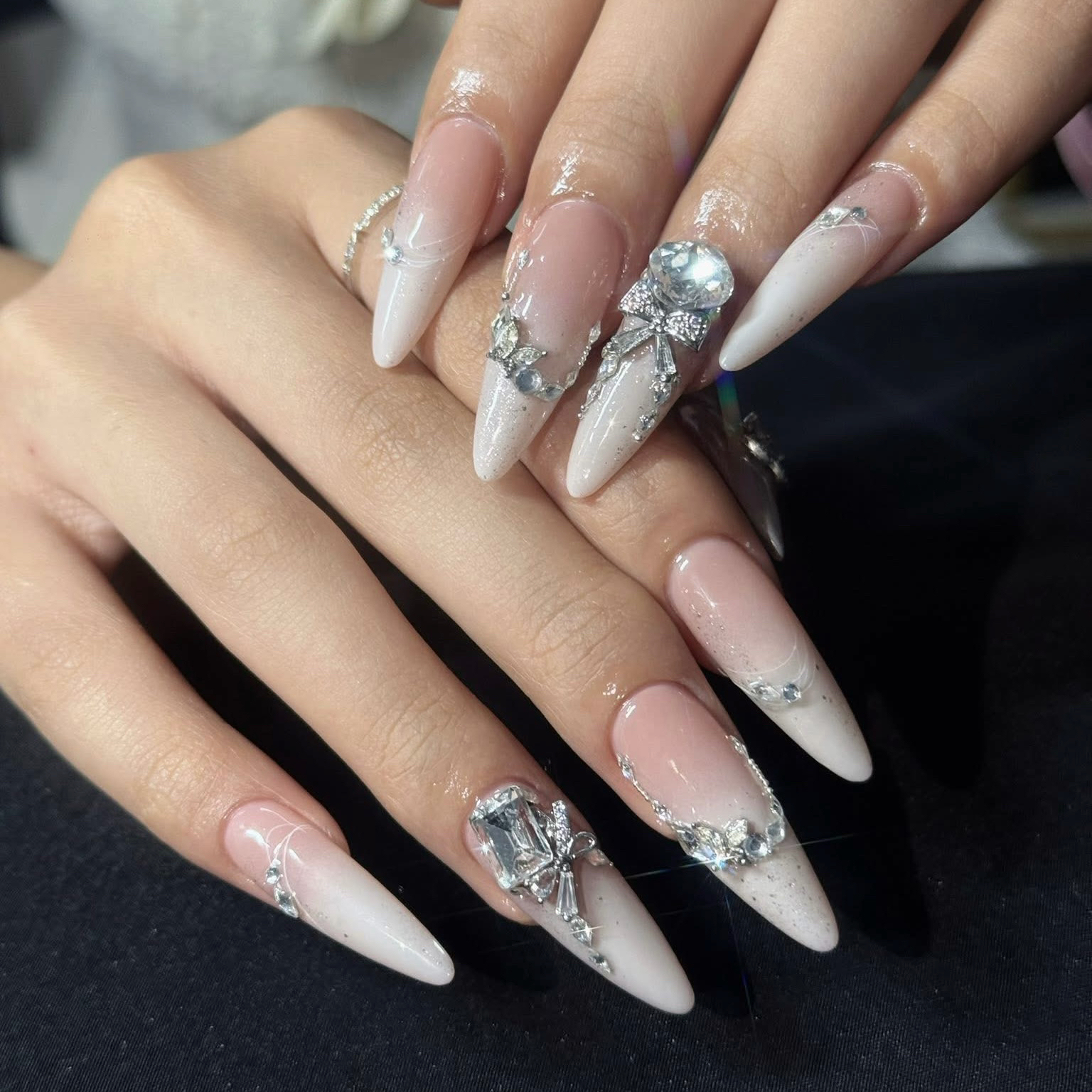 yuna_noera.nail