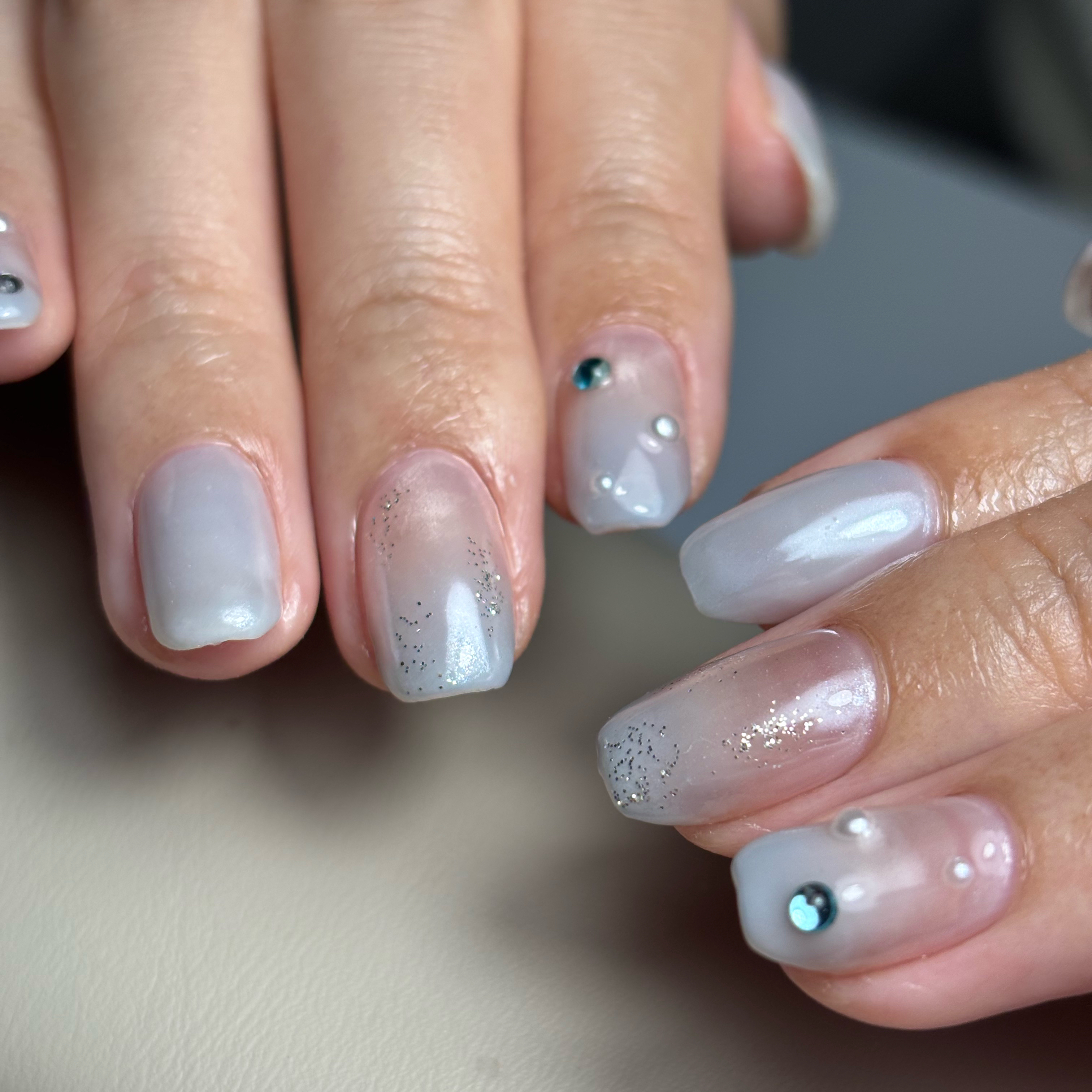anon_nail