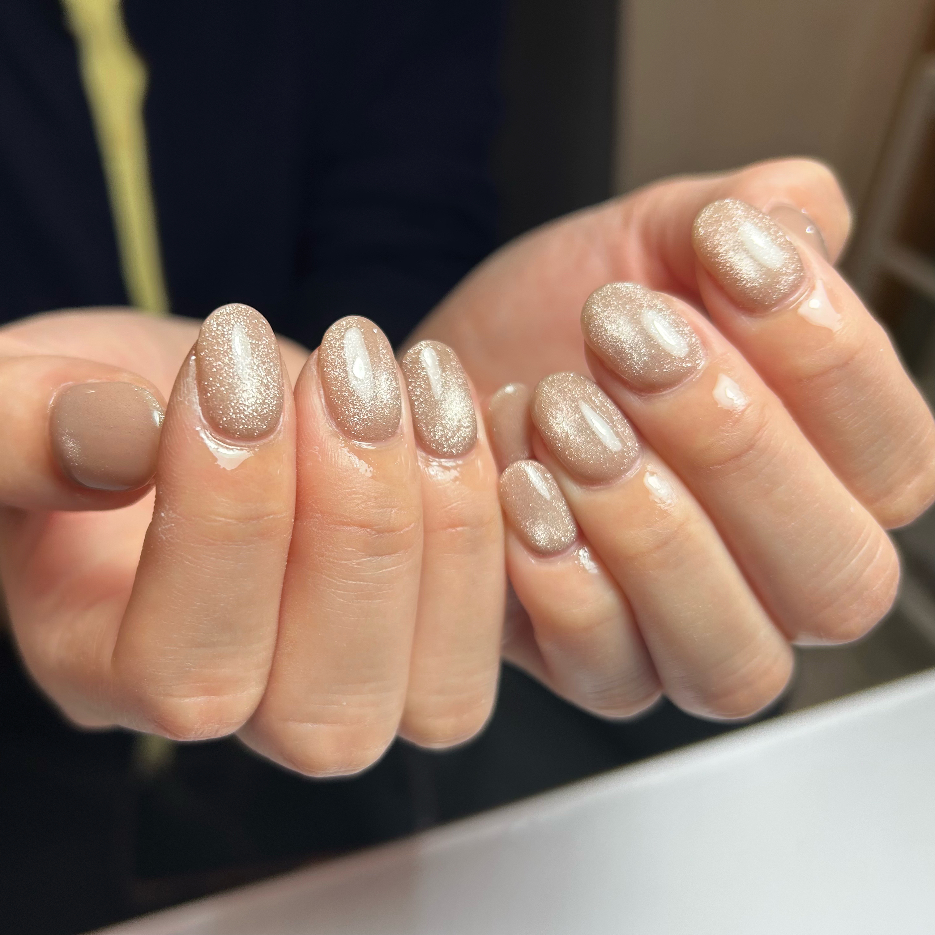 r.nail_m
