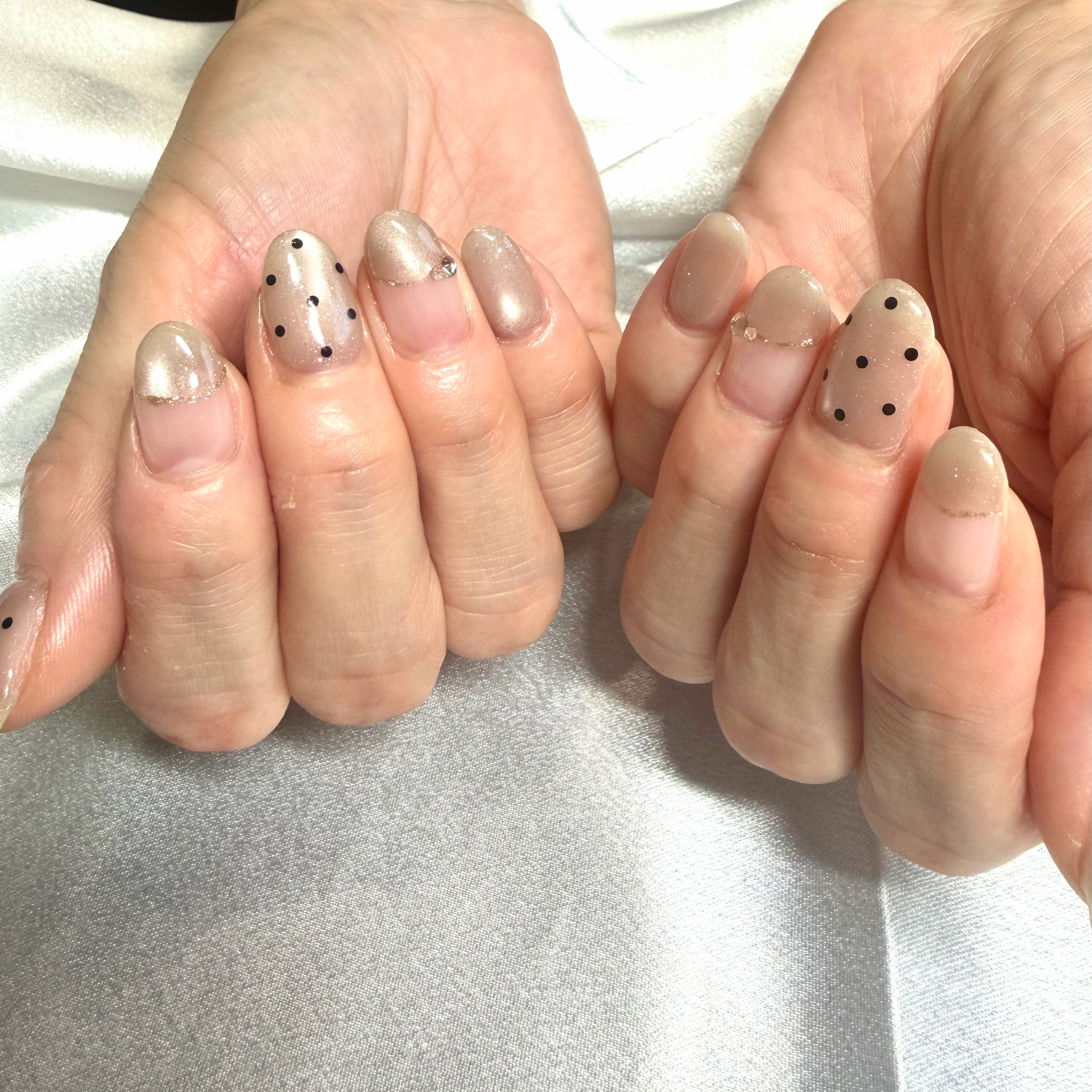 SN.nail