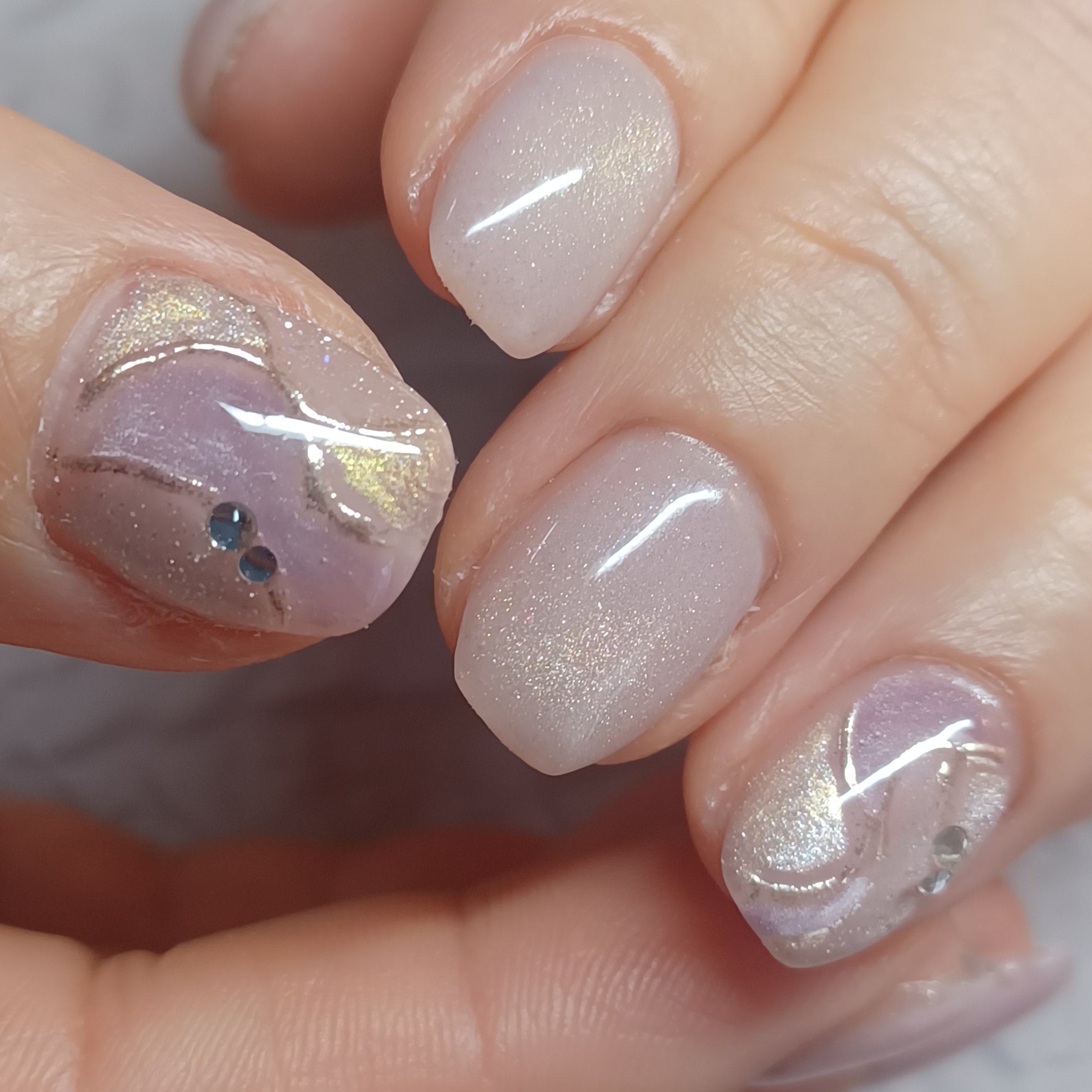 antique.nail