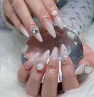 Yuri_nails