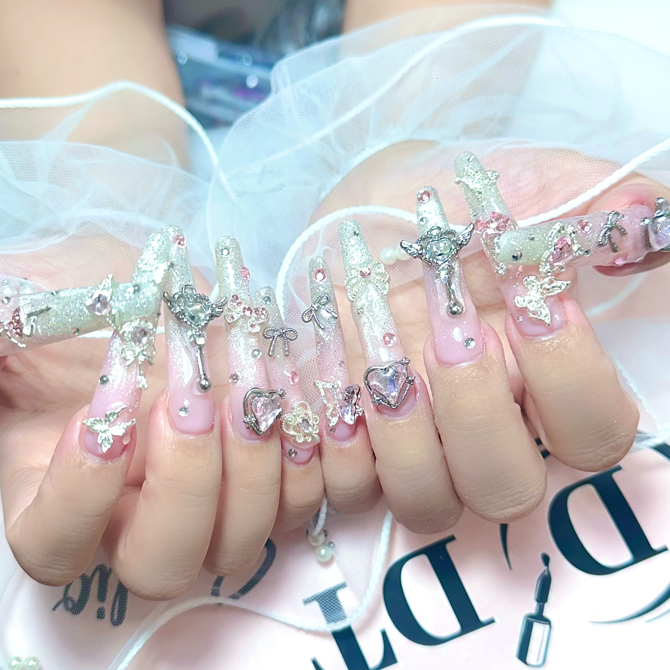 dieunail